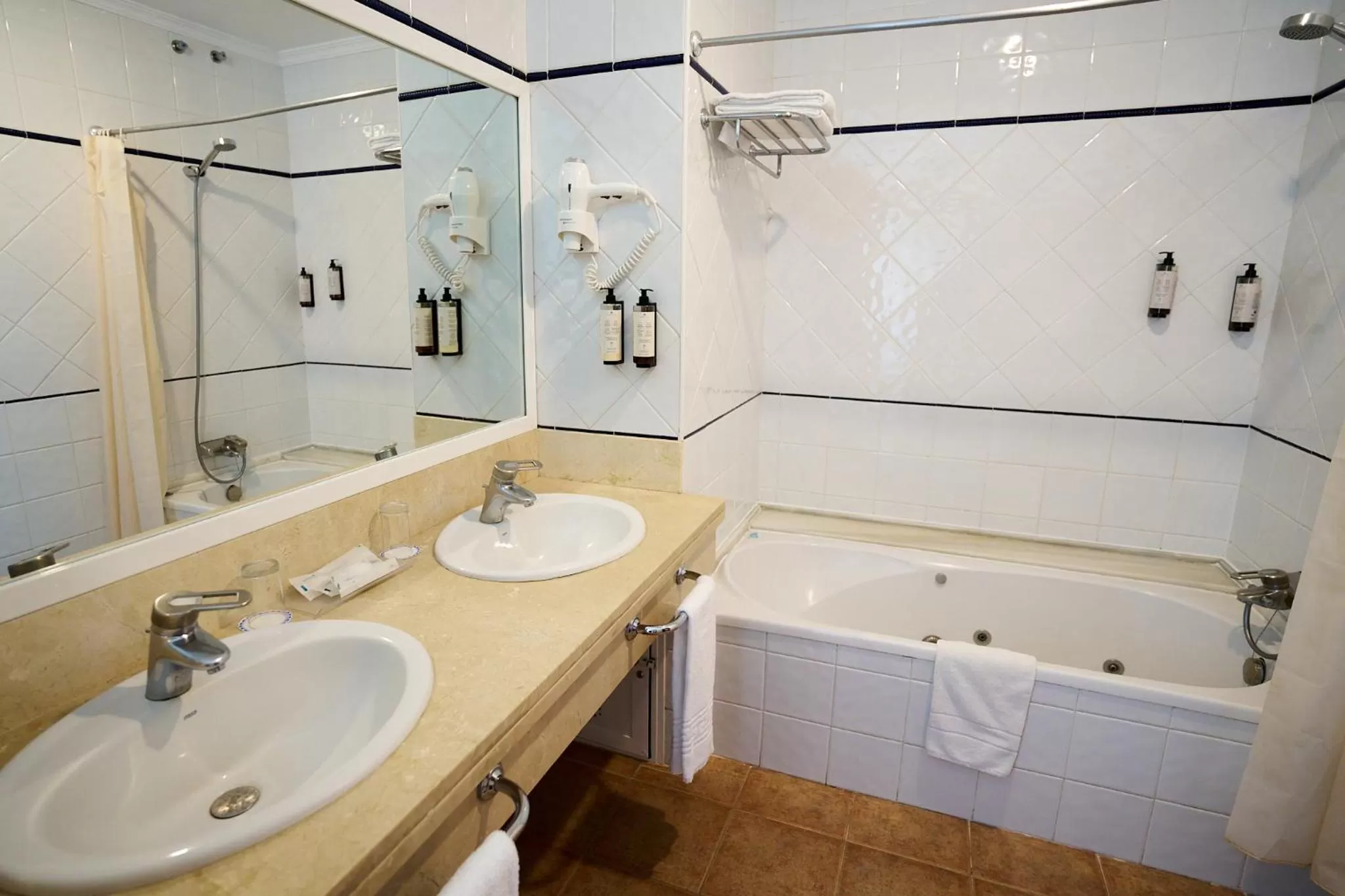 Bathroom in Alhaurin Golf Hotel