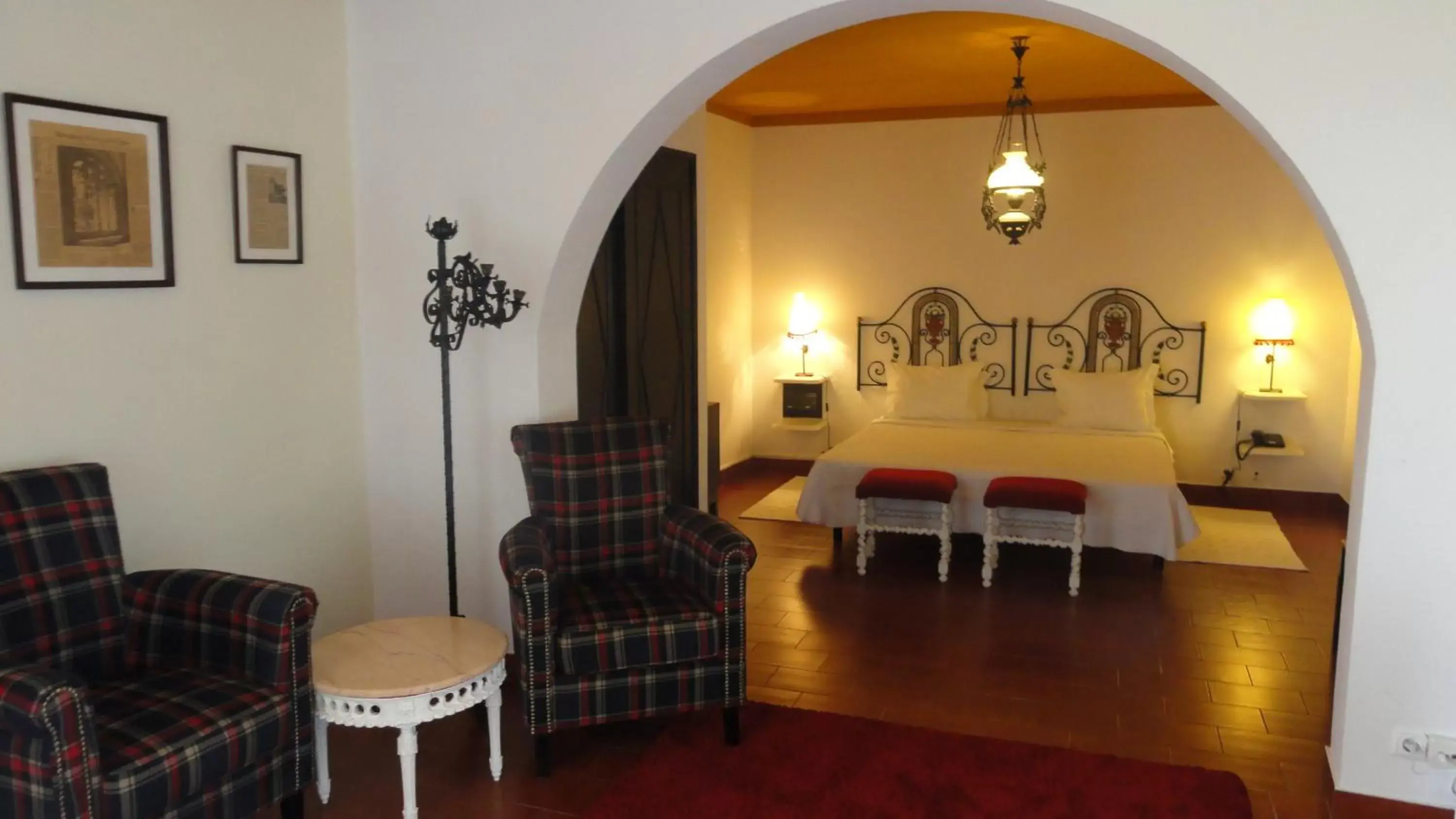 Bedroom, Bed in The Literary Man Obidos Hotel