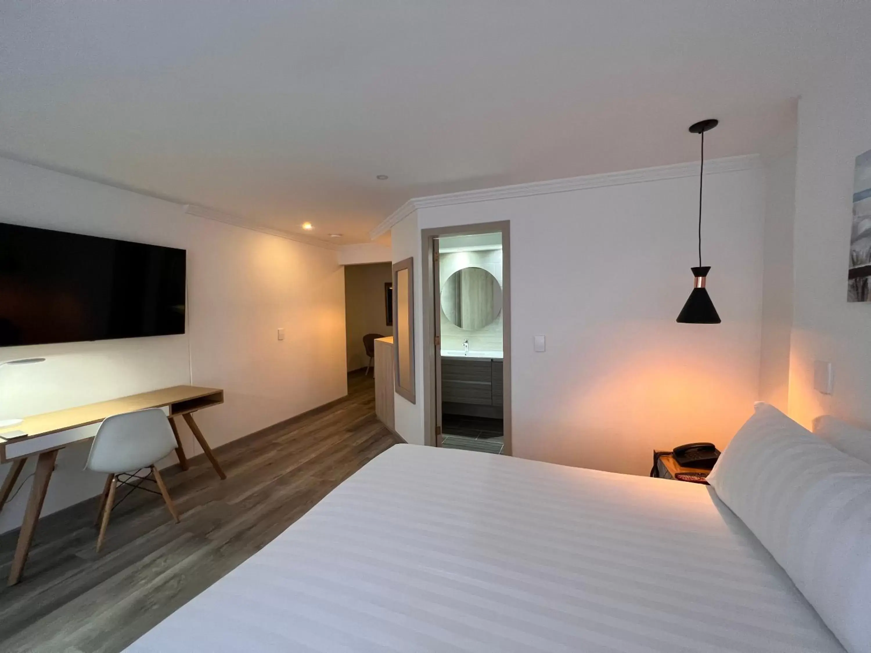 Deluxe King Suite in Suites 109 GH Usaquén Deluxe King Suite in Suites 109 GH Usaquén