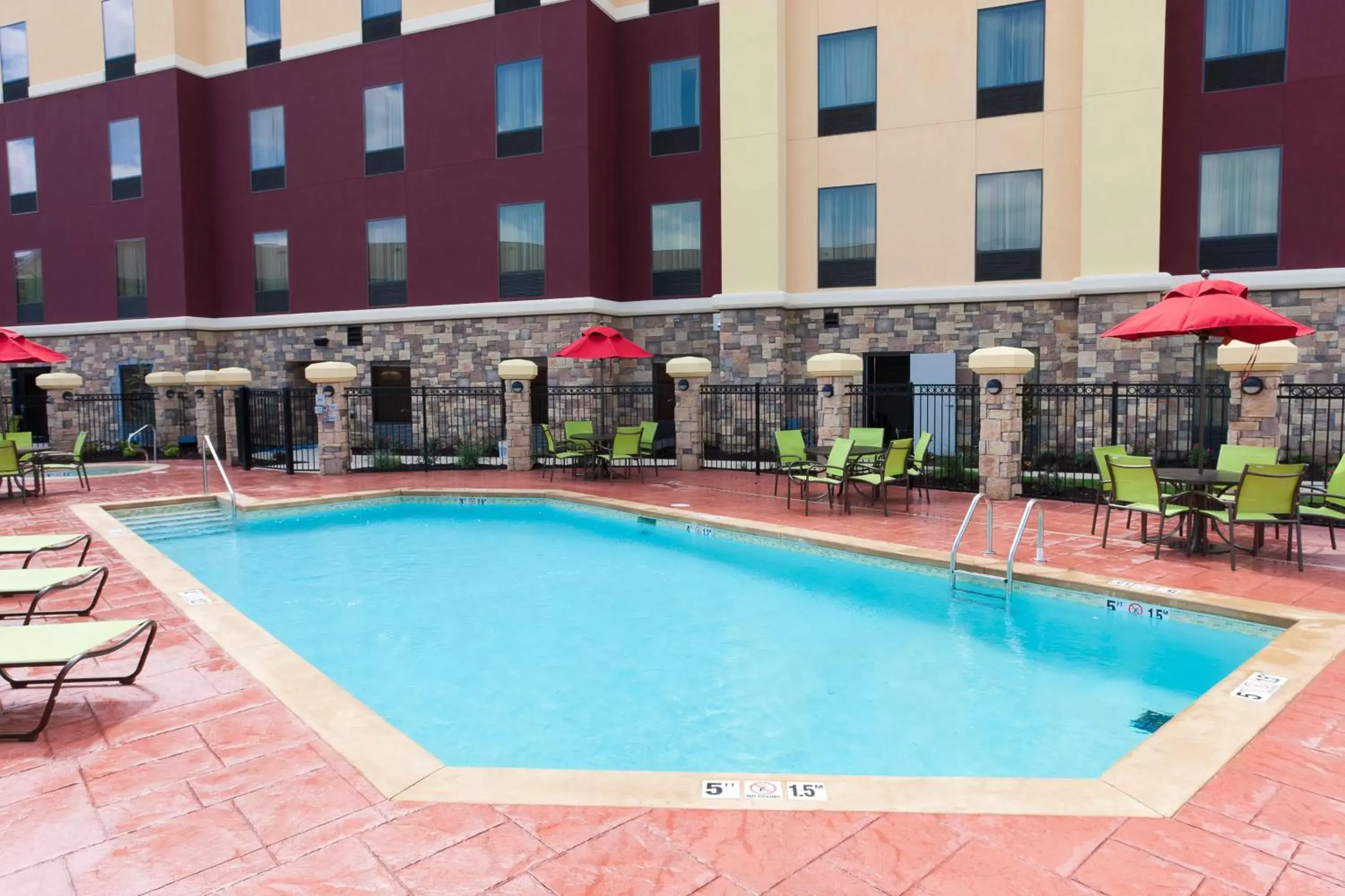 Pool view, Swimming Pool in Hampton Inn and Suites Tulsa Central