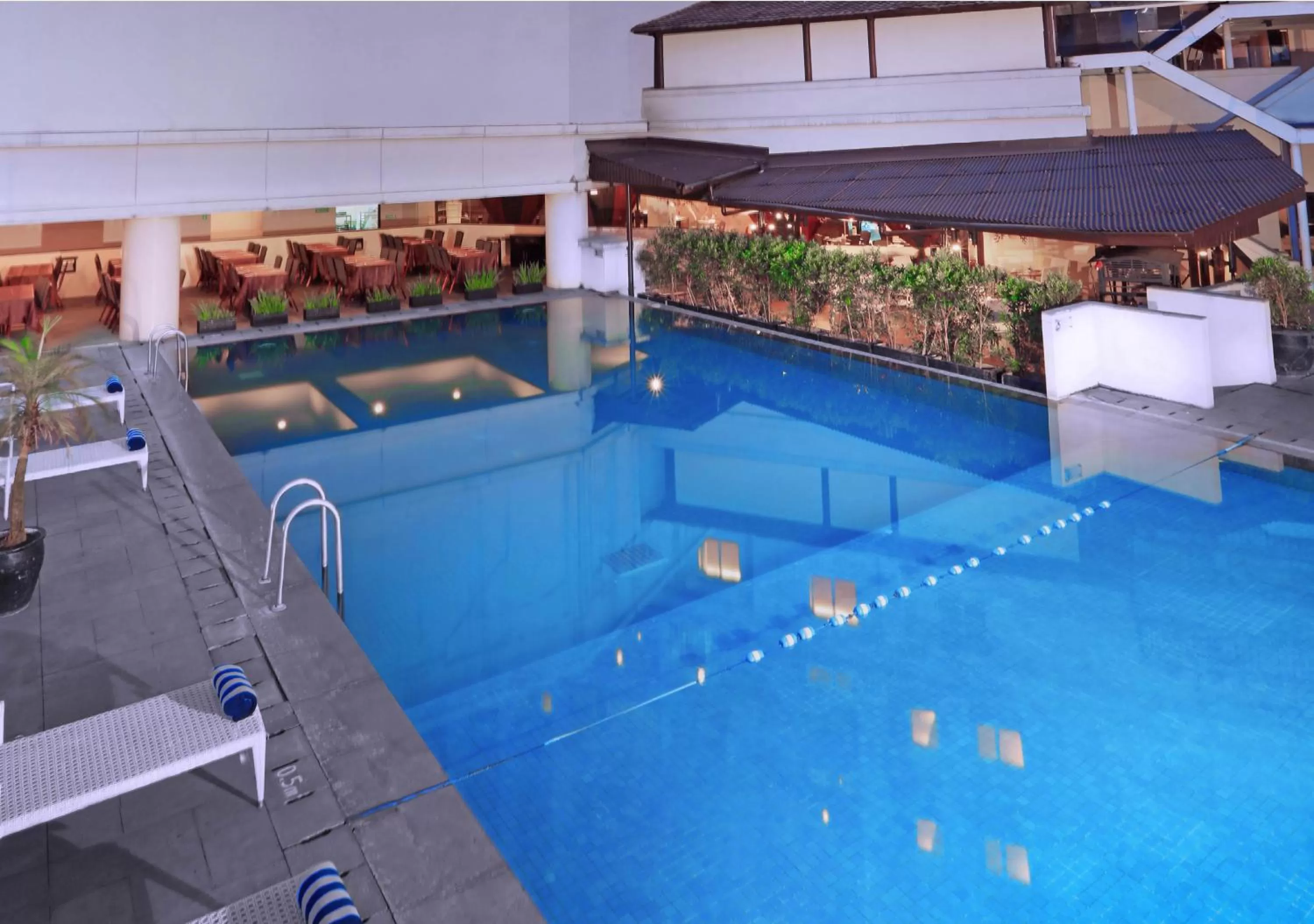 Swimming pool in Grand Dafam Braga Bandung