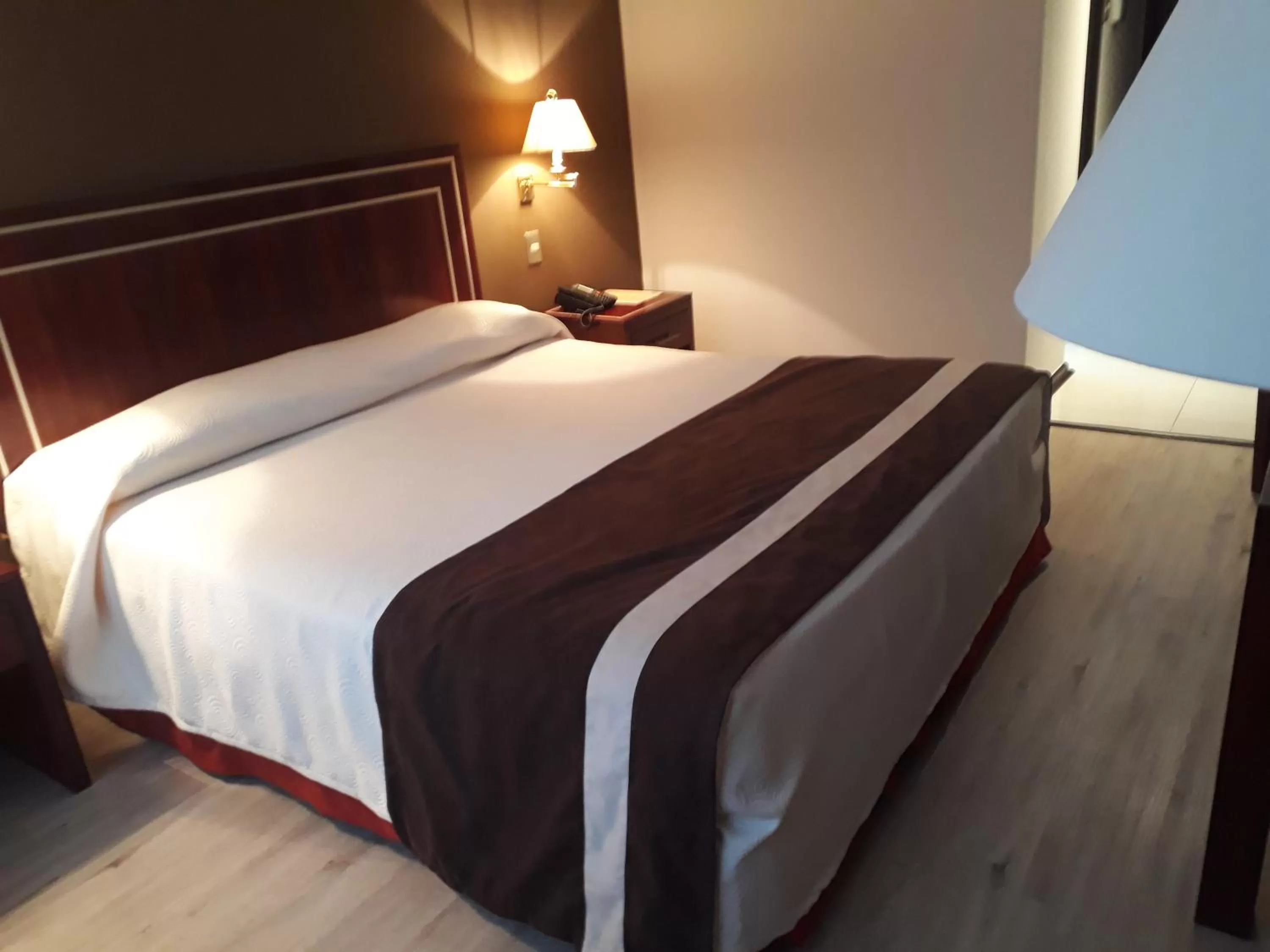 Bed in Hotel El Araucano