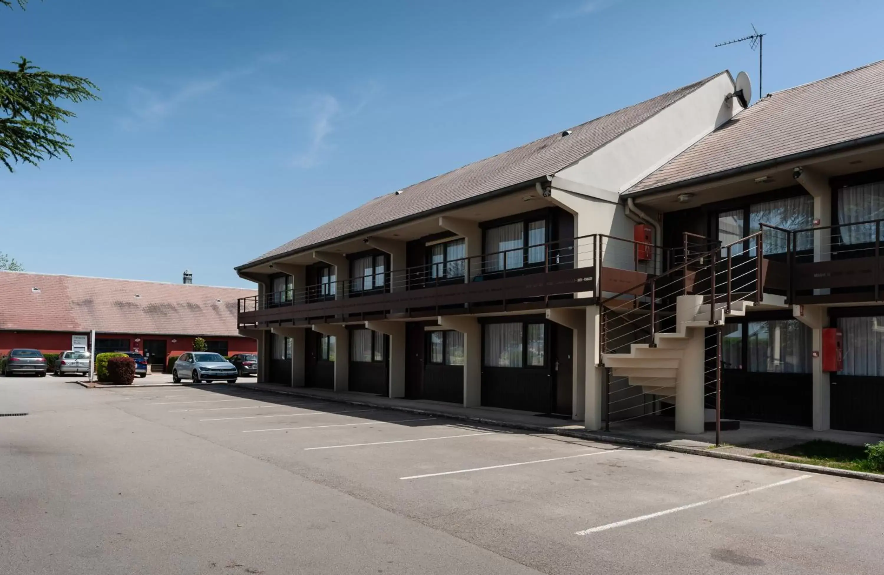 Property Building in Campanile Beaune