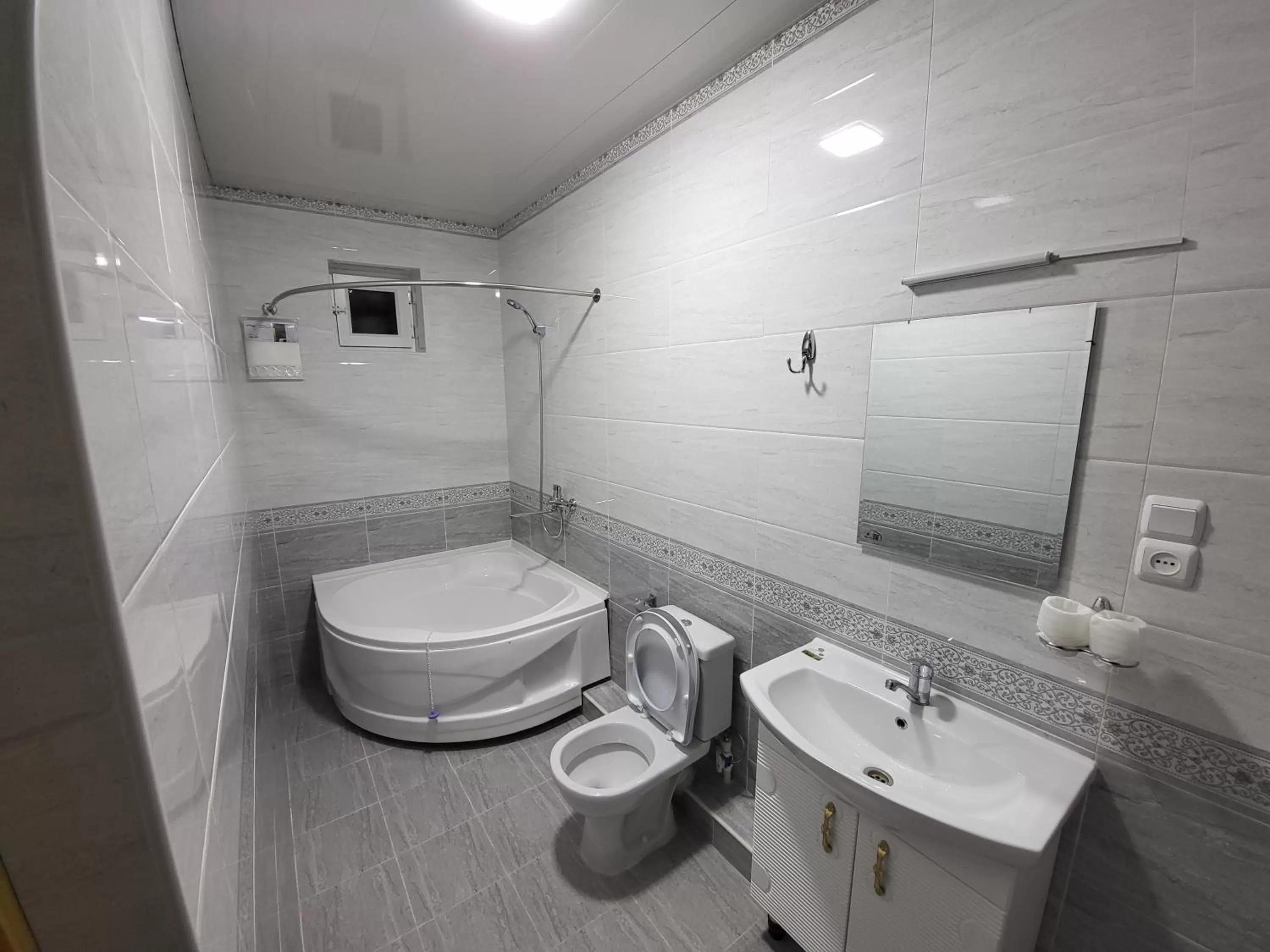 Ulli Oy Boutique Hotel & Terrace