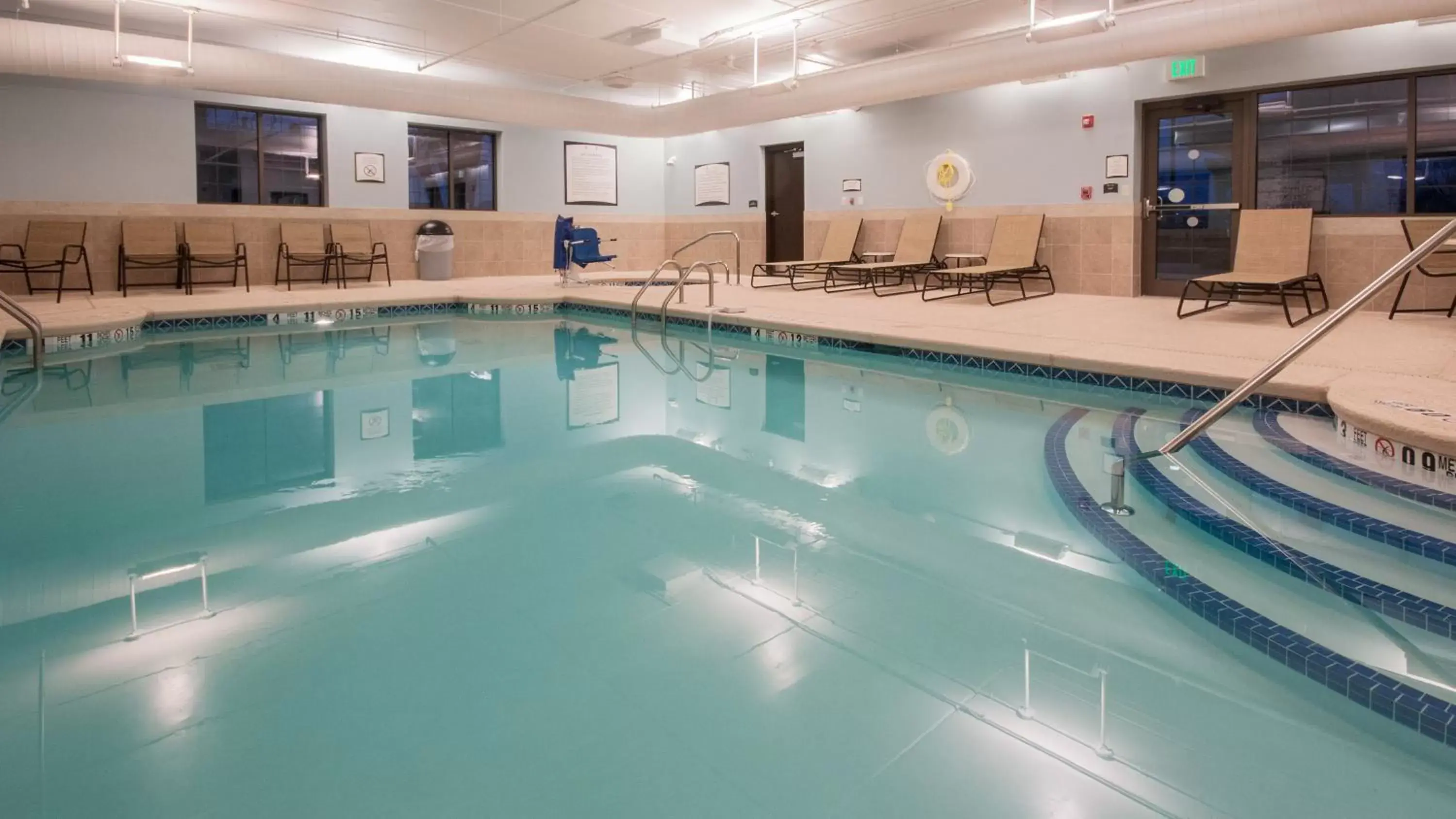 Swimming pool in Staybridge Suites Buffalo-Amherst by IHG Swimming pool in Staybridge Suites Buffalo-Amherst by IHG