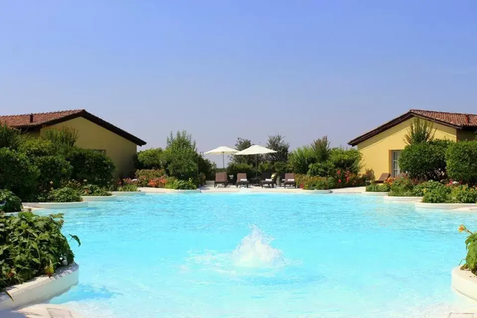 Day, Swimming Pool in Joia Hotel & Luxury Apartments