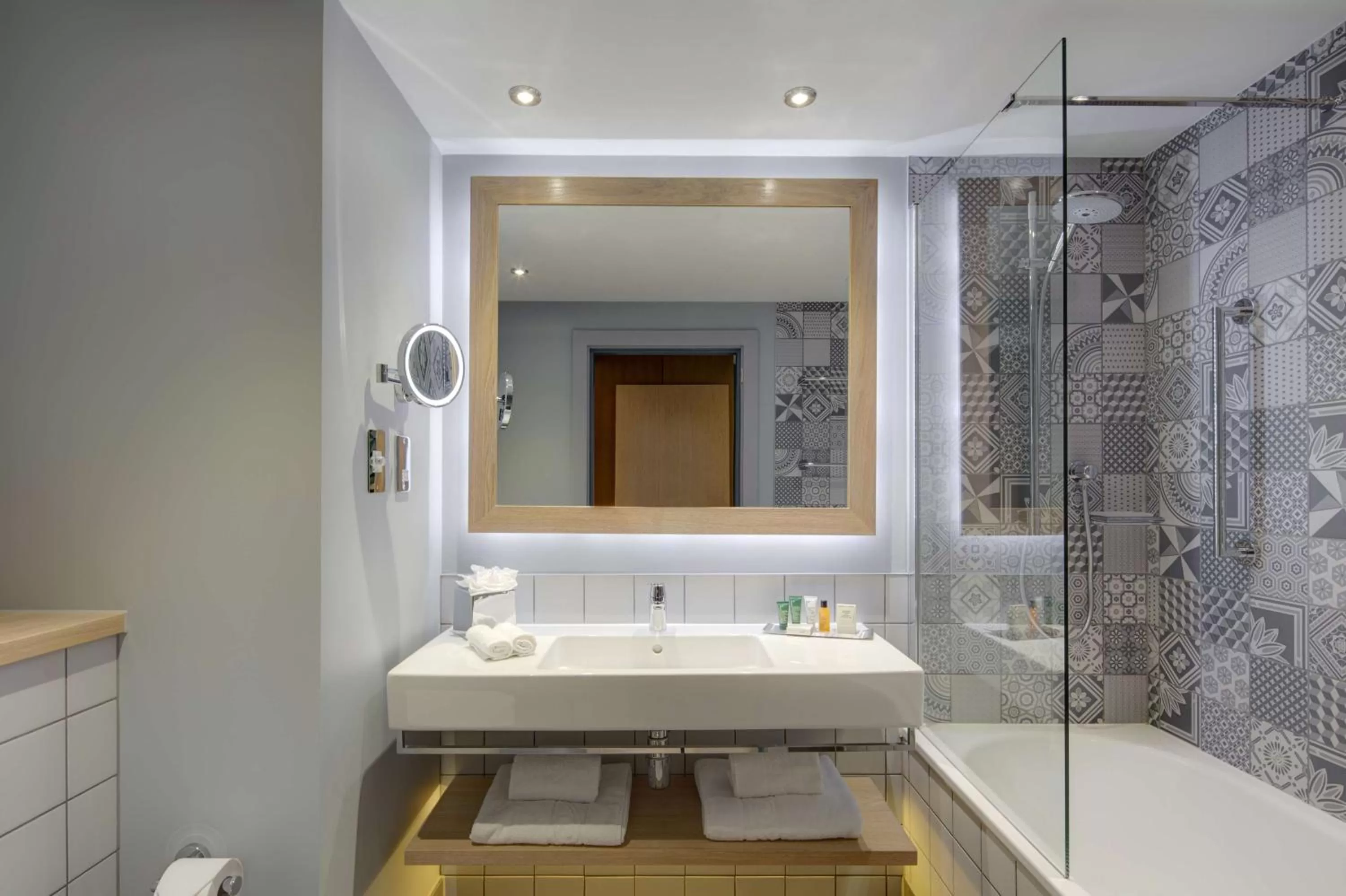 Bathroom in Hilton Bournemouth