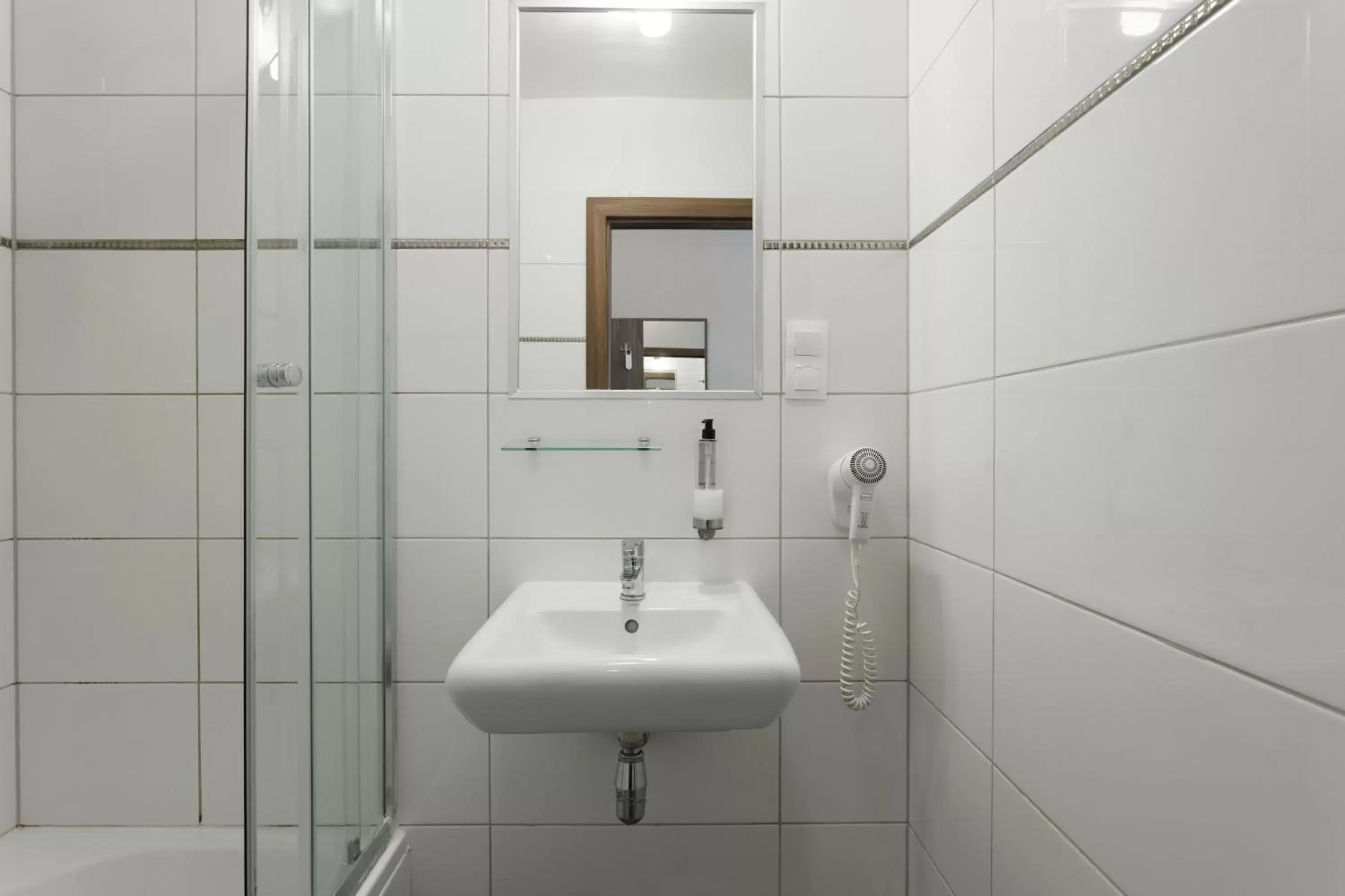 Bathroom in Hotel Polonia Centrum