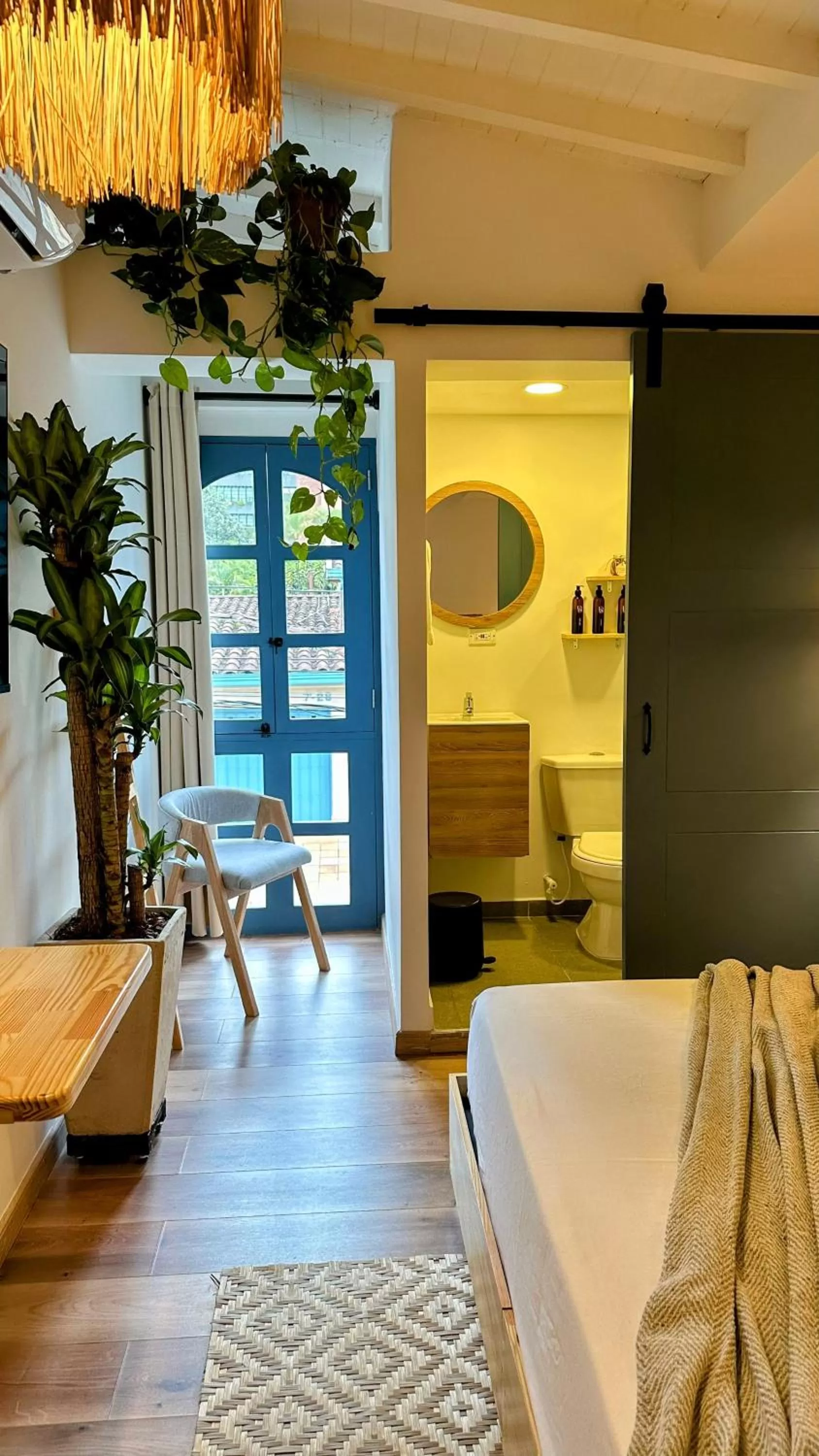 Bathroom, Bed in Poblado Luum Boutique hotel