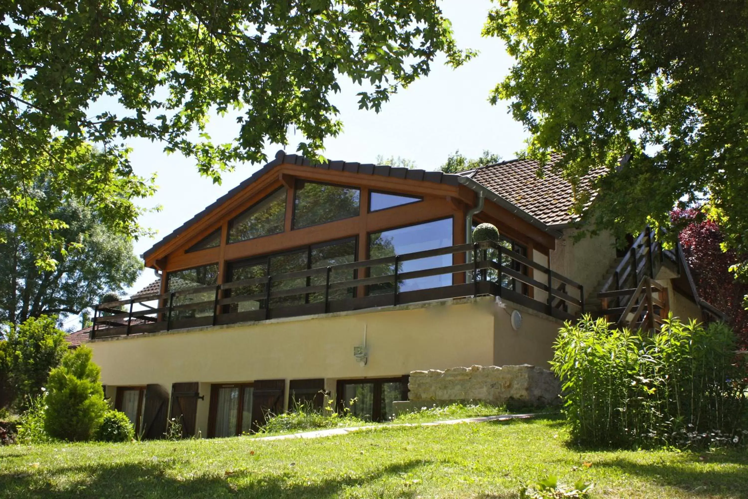 Facade/entrance, Property Building in La Rose des Vents