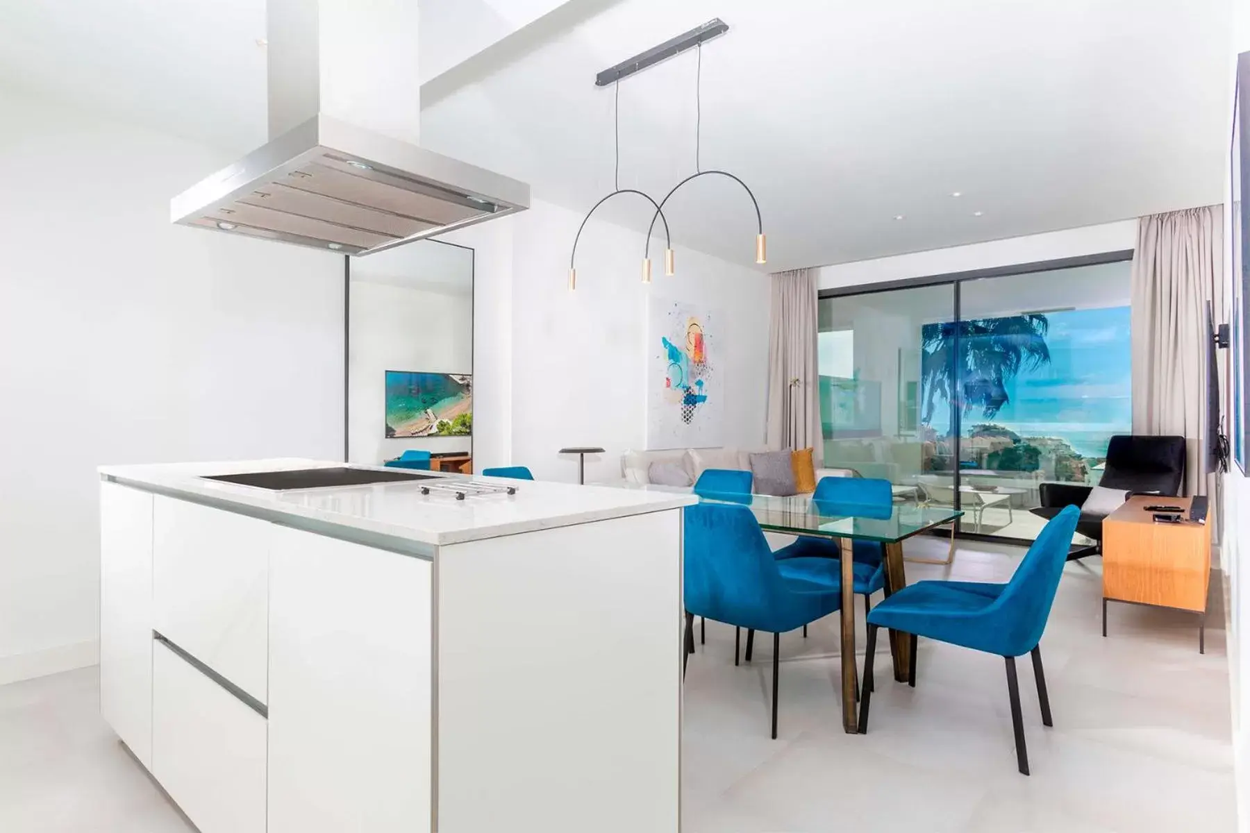 Dining area, Kitchen/Kitchenette in Wyndham Grand Residences Costa del Sol