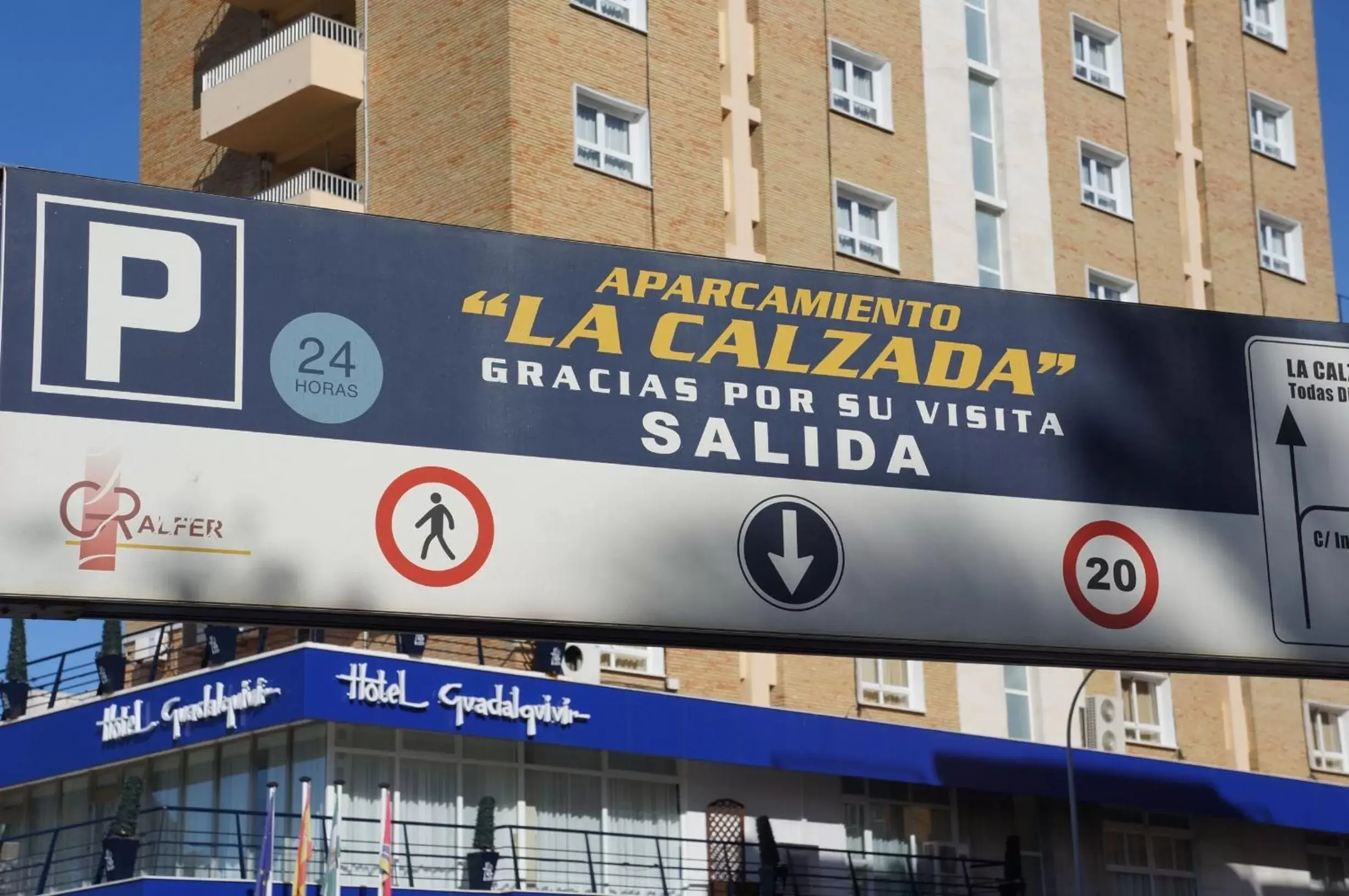 Facade/entrance, Property Logo/Sign in Hotel Guadalquivir