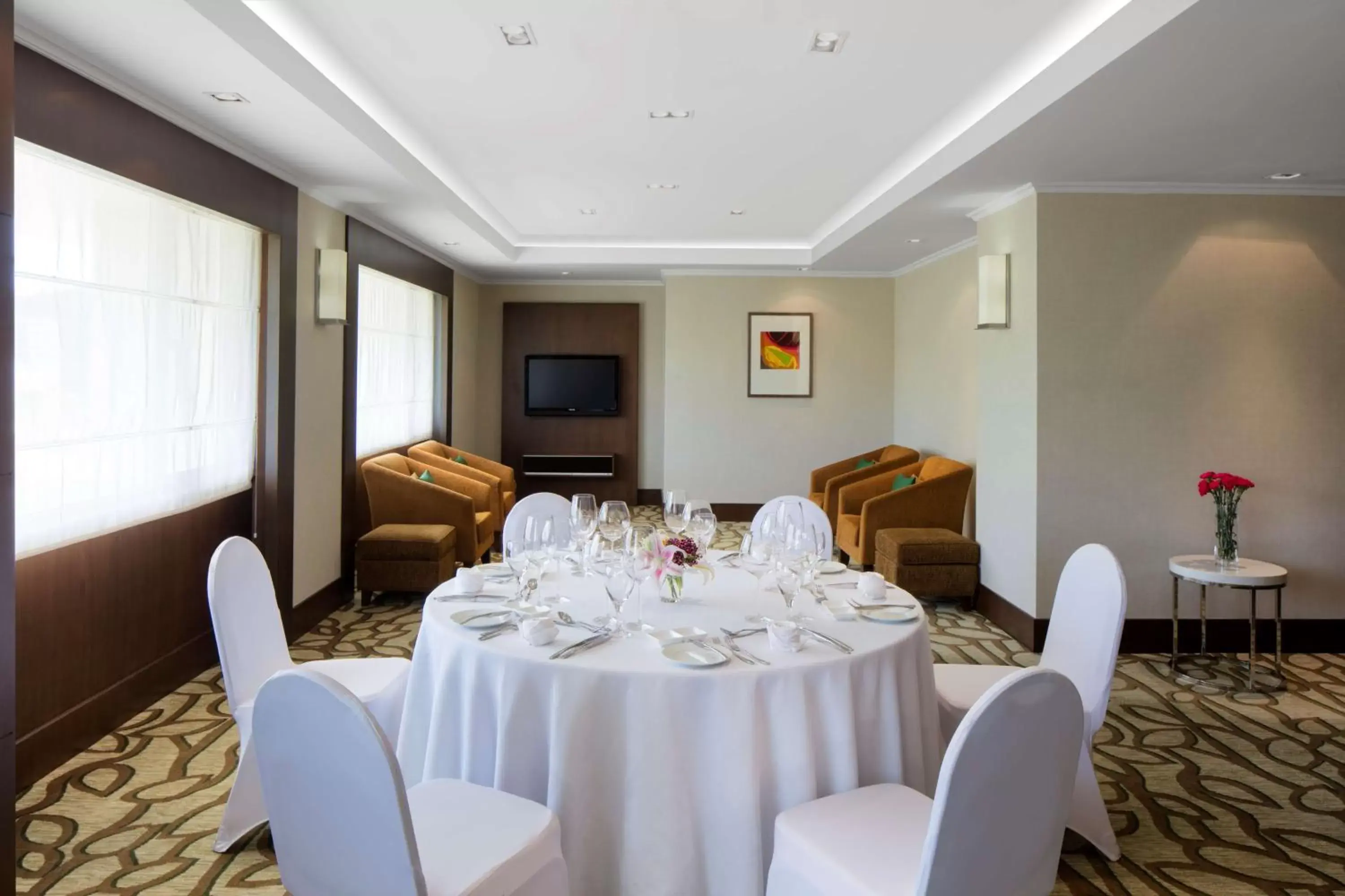 Restaurant/places to eat, Banquet Facilities in Radisson Hotel Brunei Darussalam