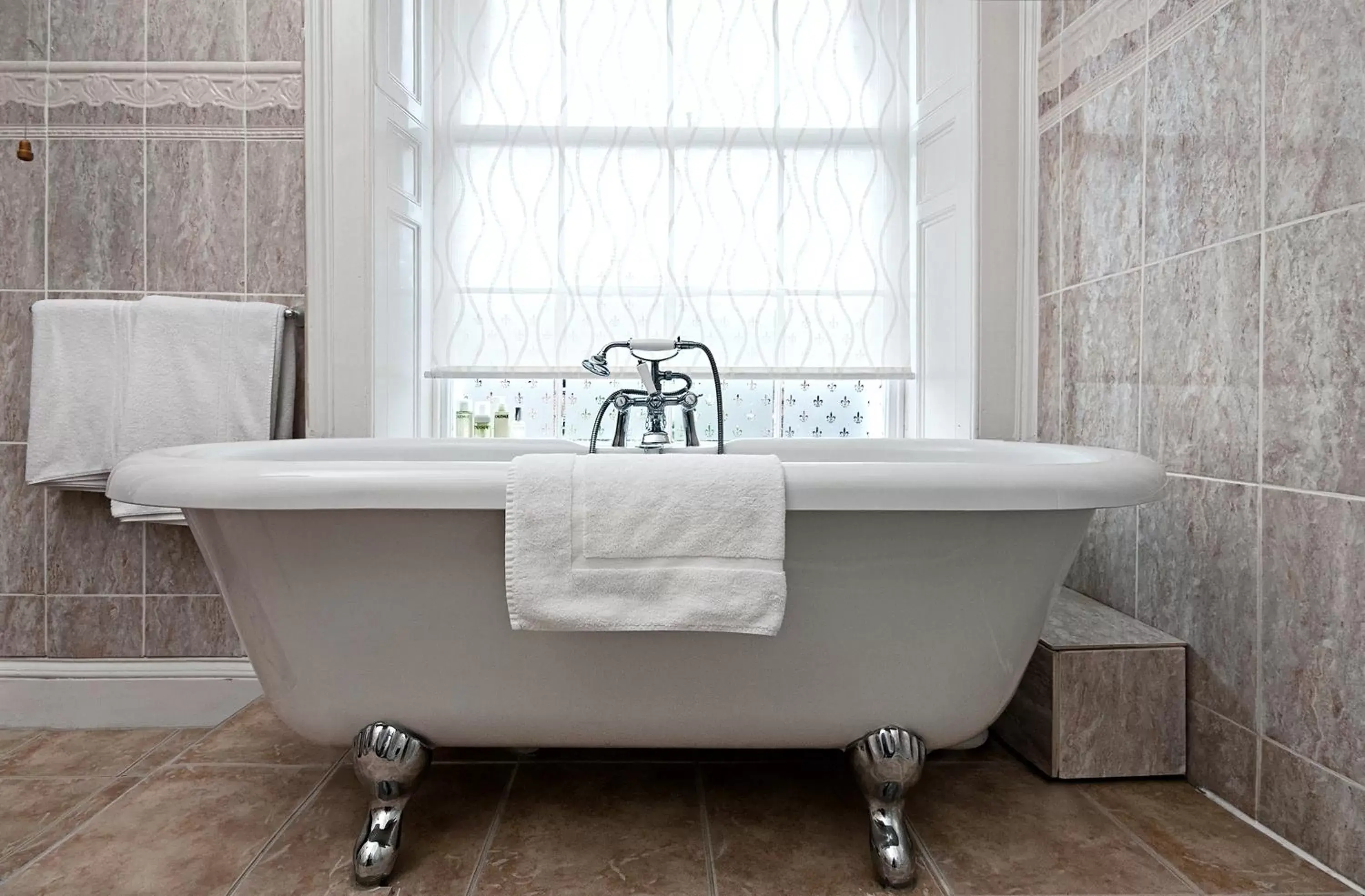 Bath, Bathroom in Milford Hall Hotel & Spa