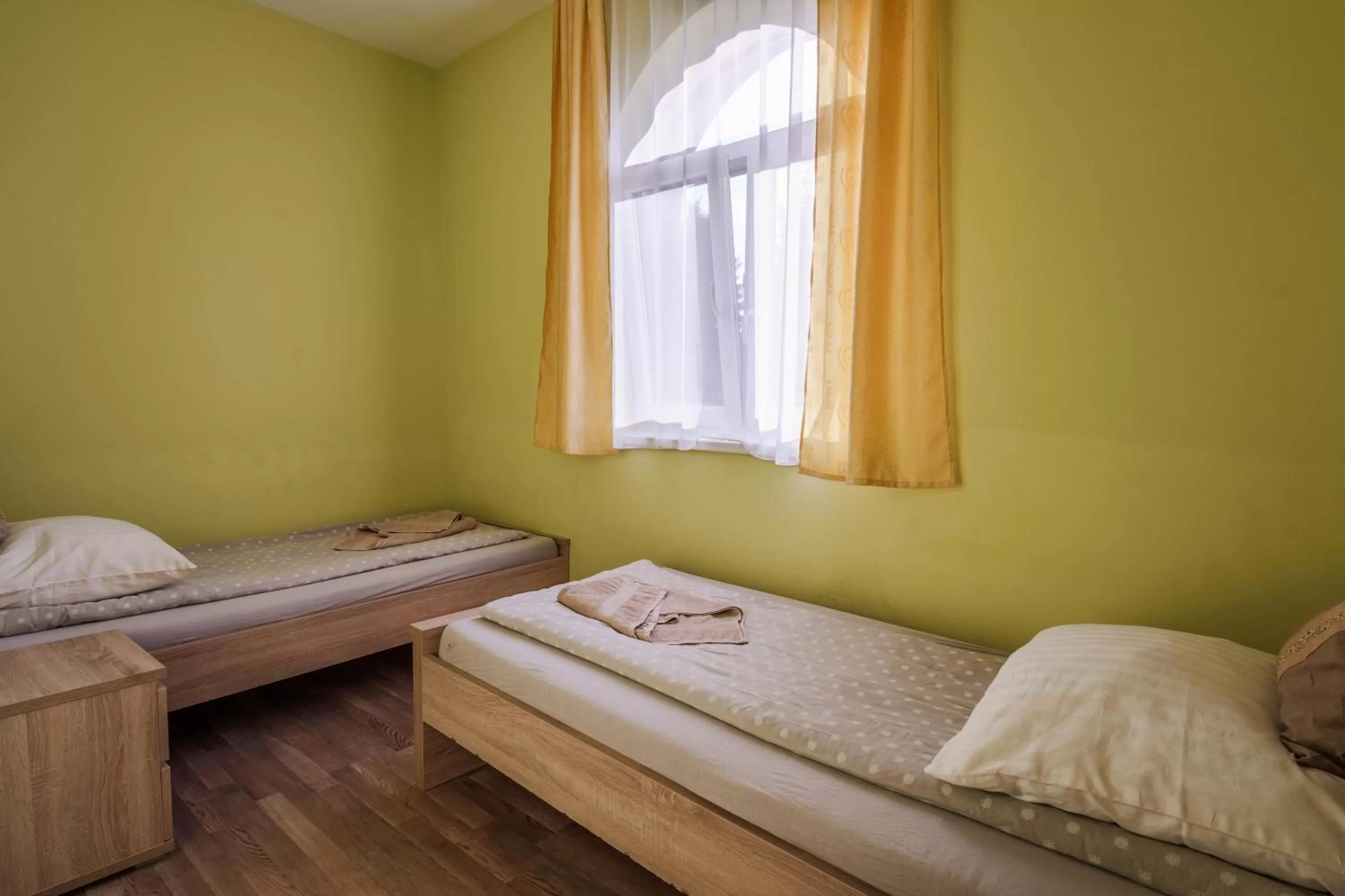 Bed in Garden Vendégház Makó