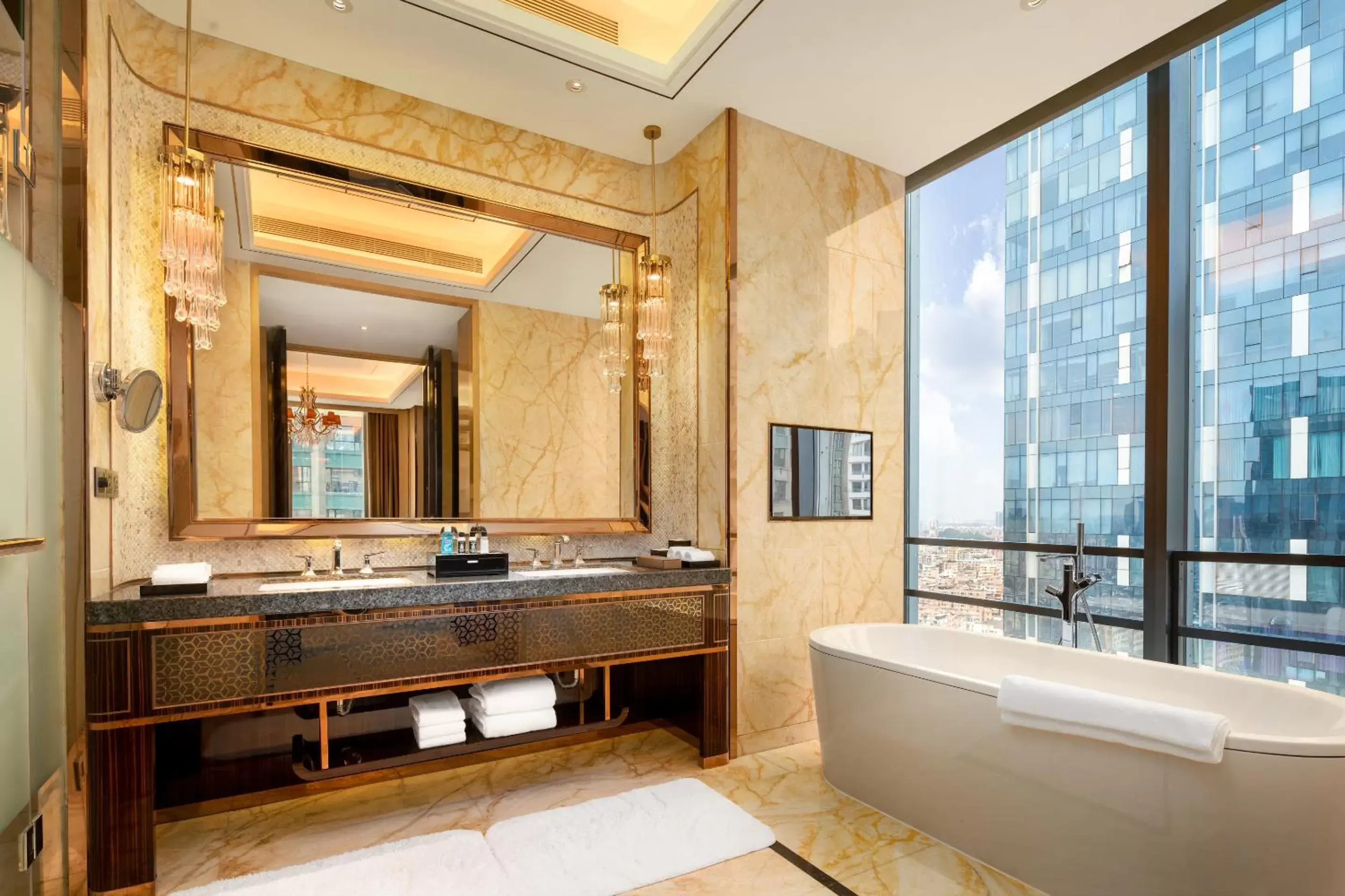 Bathroom in Wanda Vista Dongguan