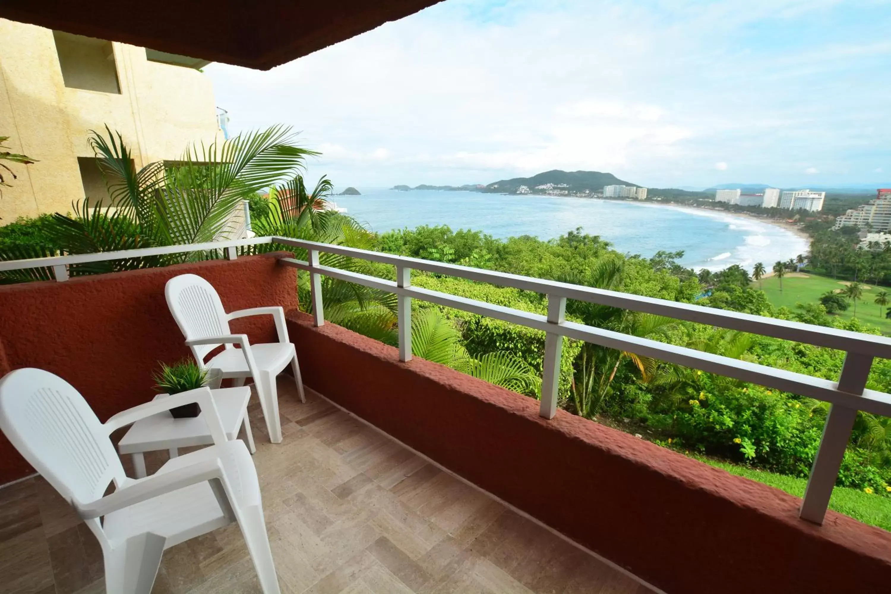 Balcony/Terrace in Pacifica Resort Ixtapa