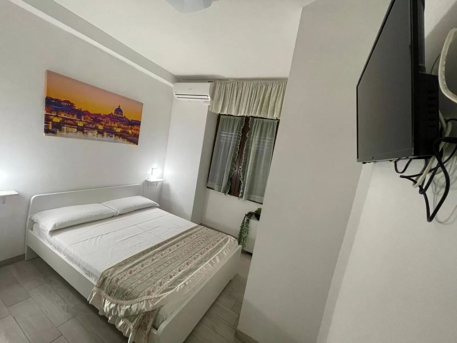 Bed in B&B metro B 10 passi dalla metro B