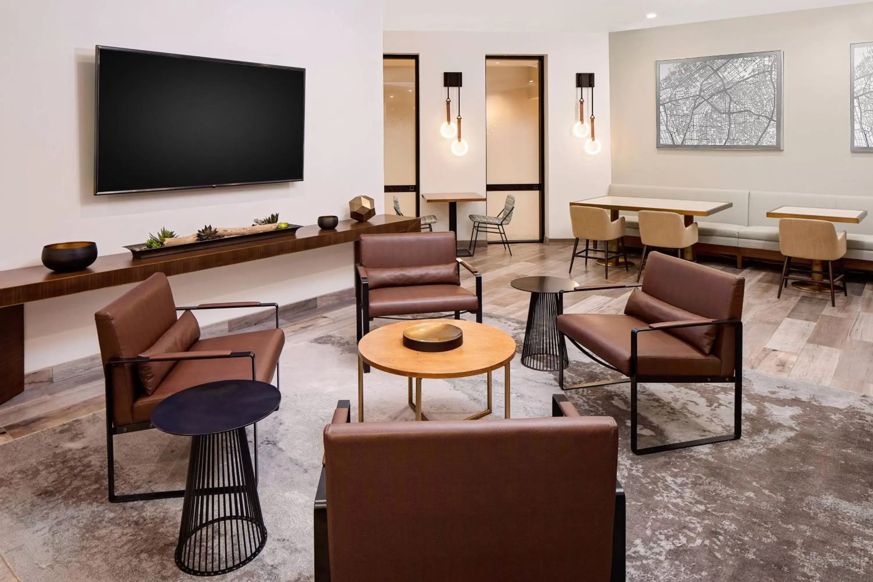 Lounge or bar, TV/Entertainment Center in Pleasanton Marriott
