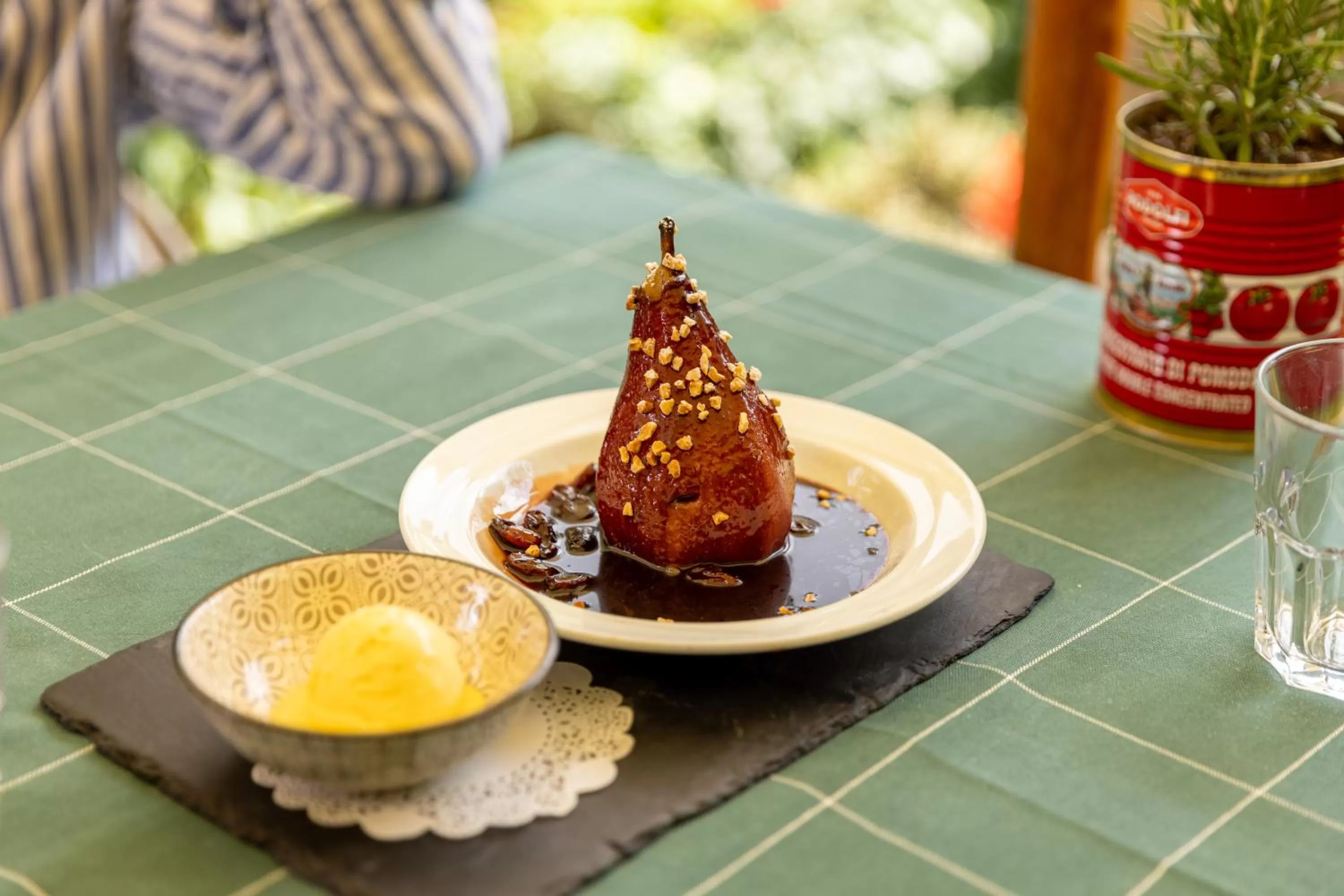 Food and drinks in PALAZZO DEL CAPITANO Wellness & Relais - Luxury Borgo Capitano Collection