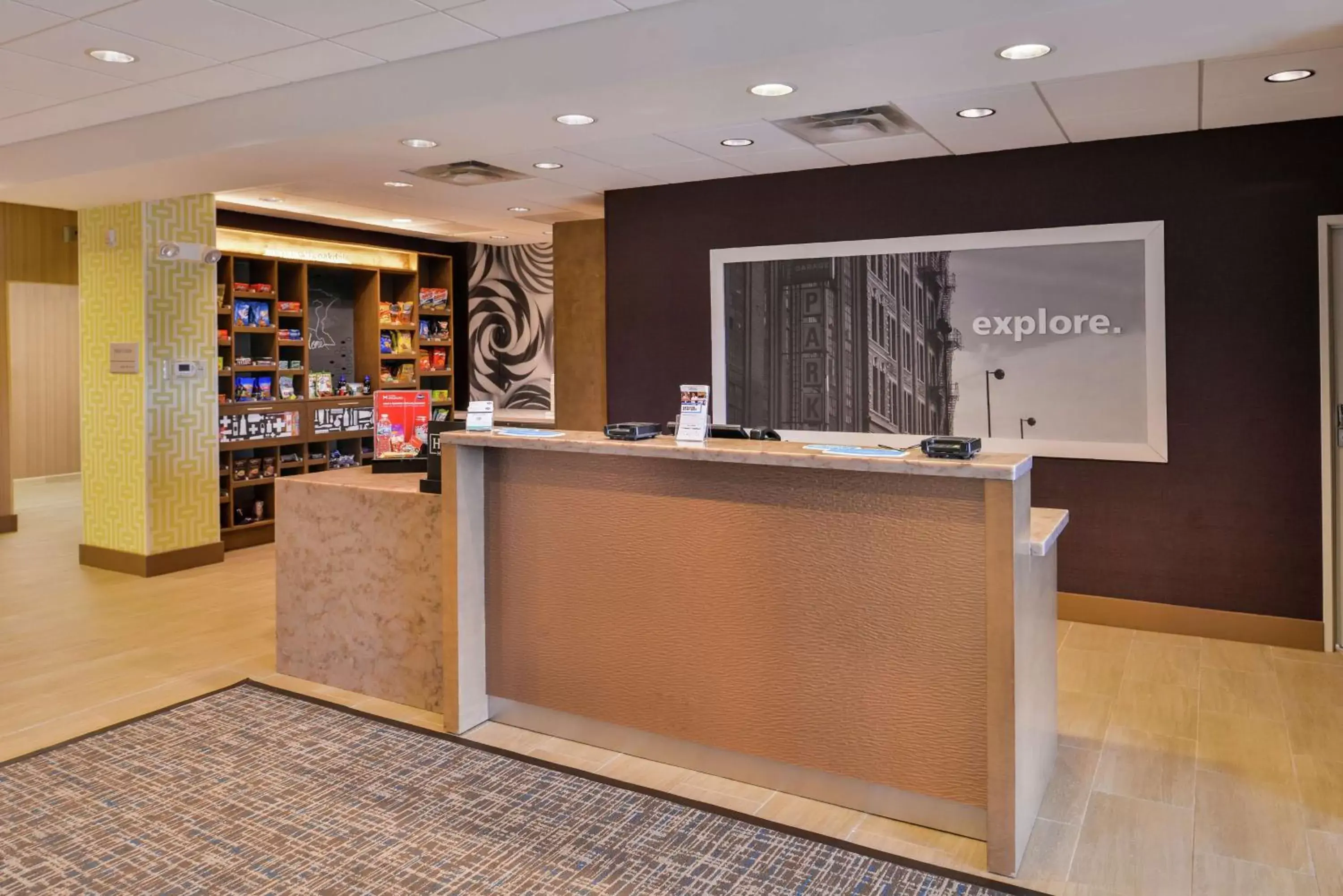 Lobby or reception, Lobby/Reception in Hampton Inn & Suites Saint Paul Oakdale Woodbury