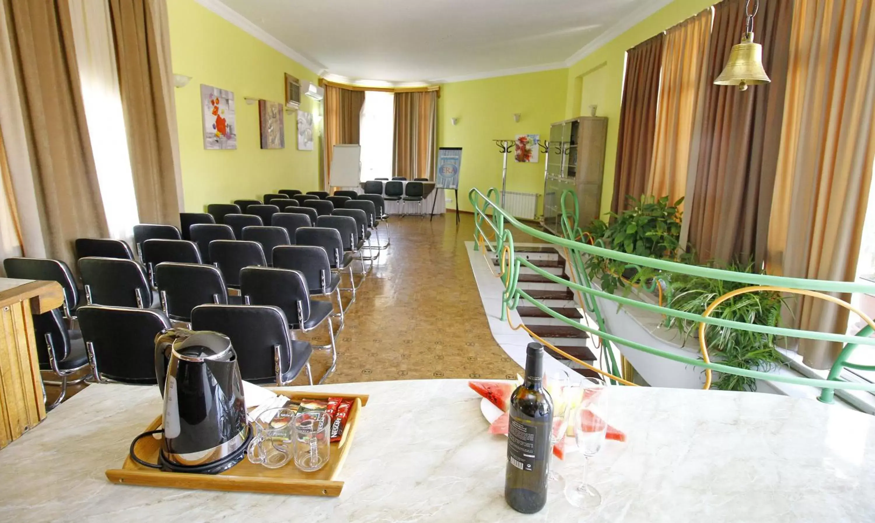 Area and facilities in Irmeni Hotel