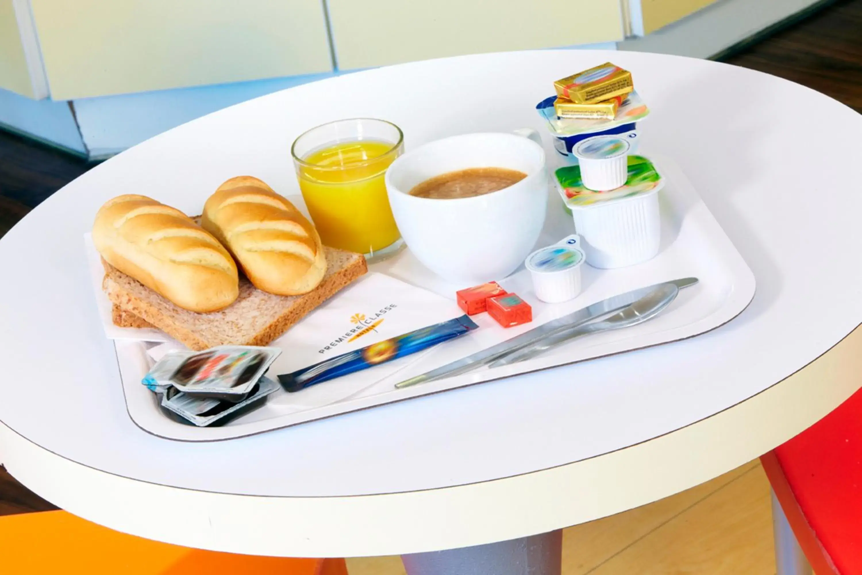 Restaurant/places to eat, Breakfast in Premiere Classe Lyon Ouest - Tassin