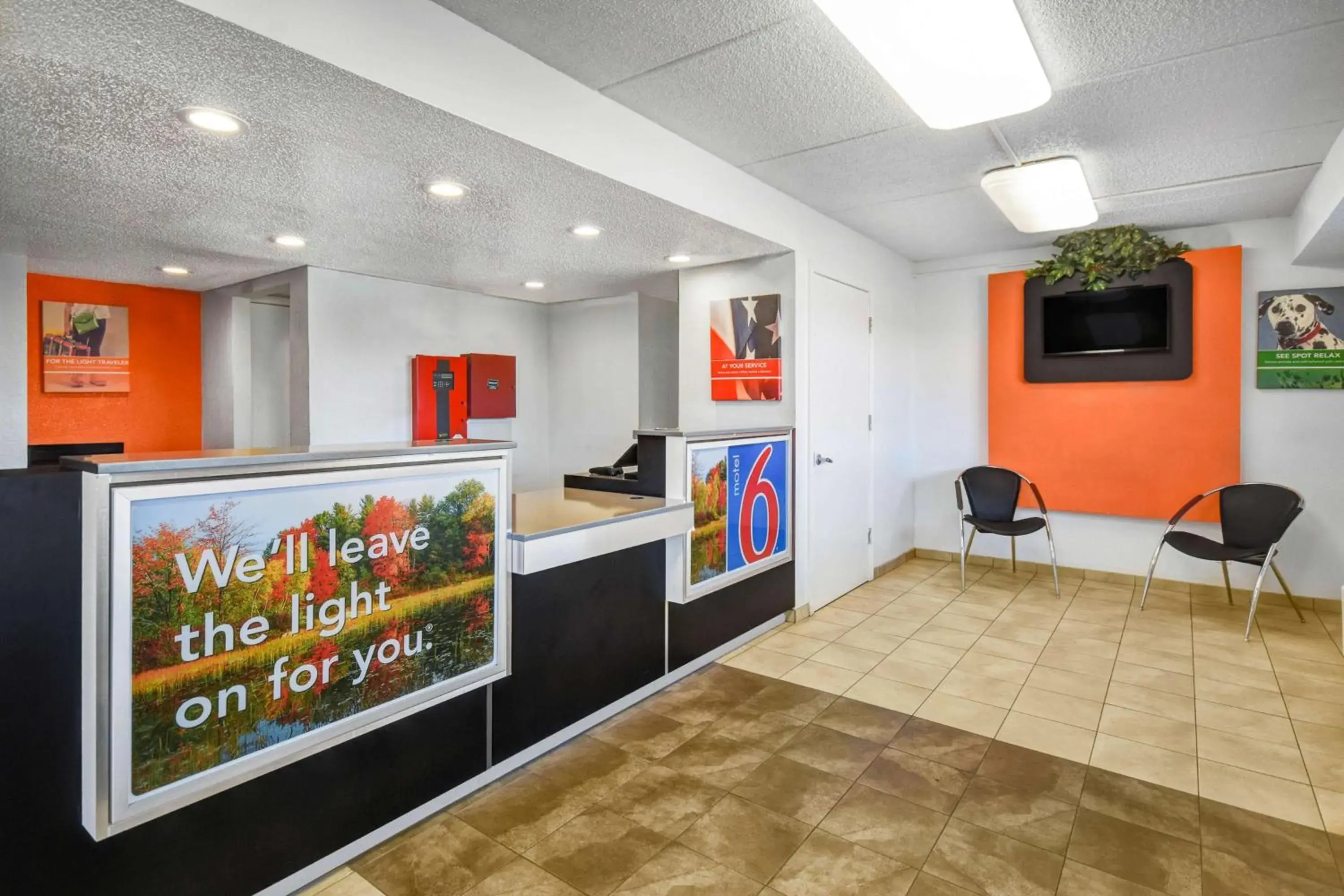 Lobby or reception in Motel 6-Memphis, TN - Downtown