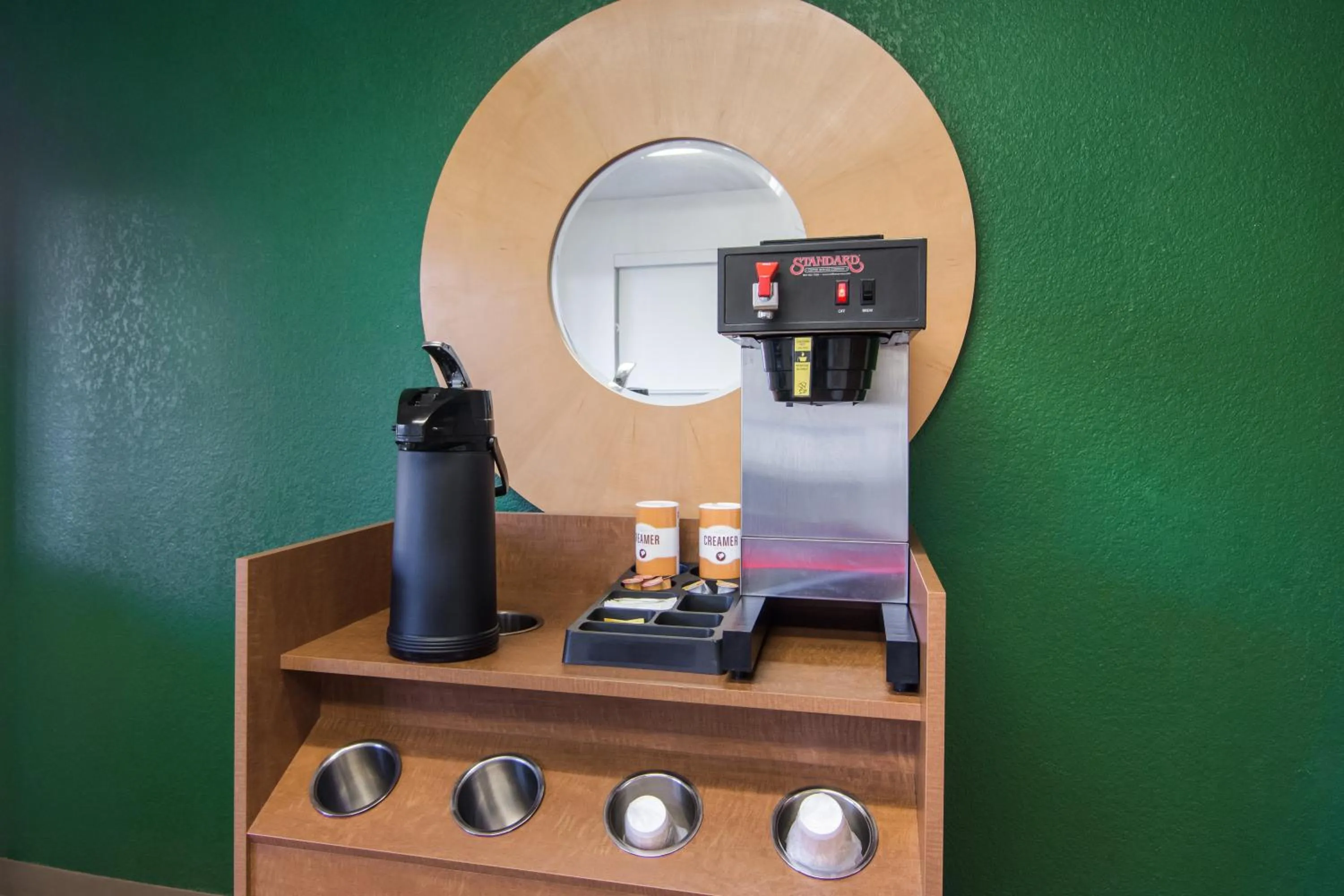 Other in HomeTowne Studios by Red Roof Raleigh – Durham