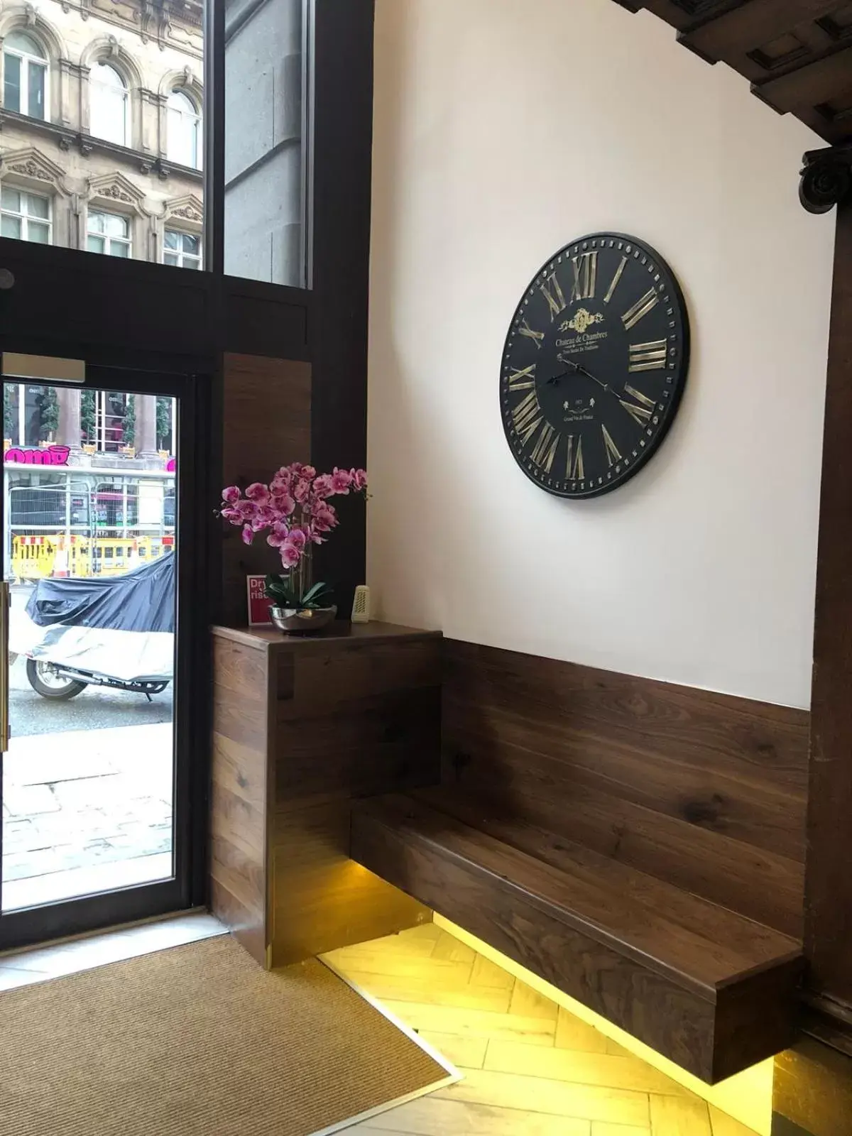 Lobby or reception in Terlon Apartments Lobby or reception in Terlon Apartments