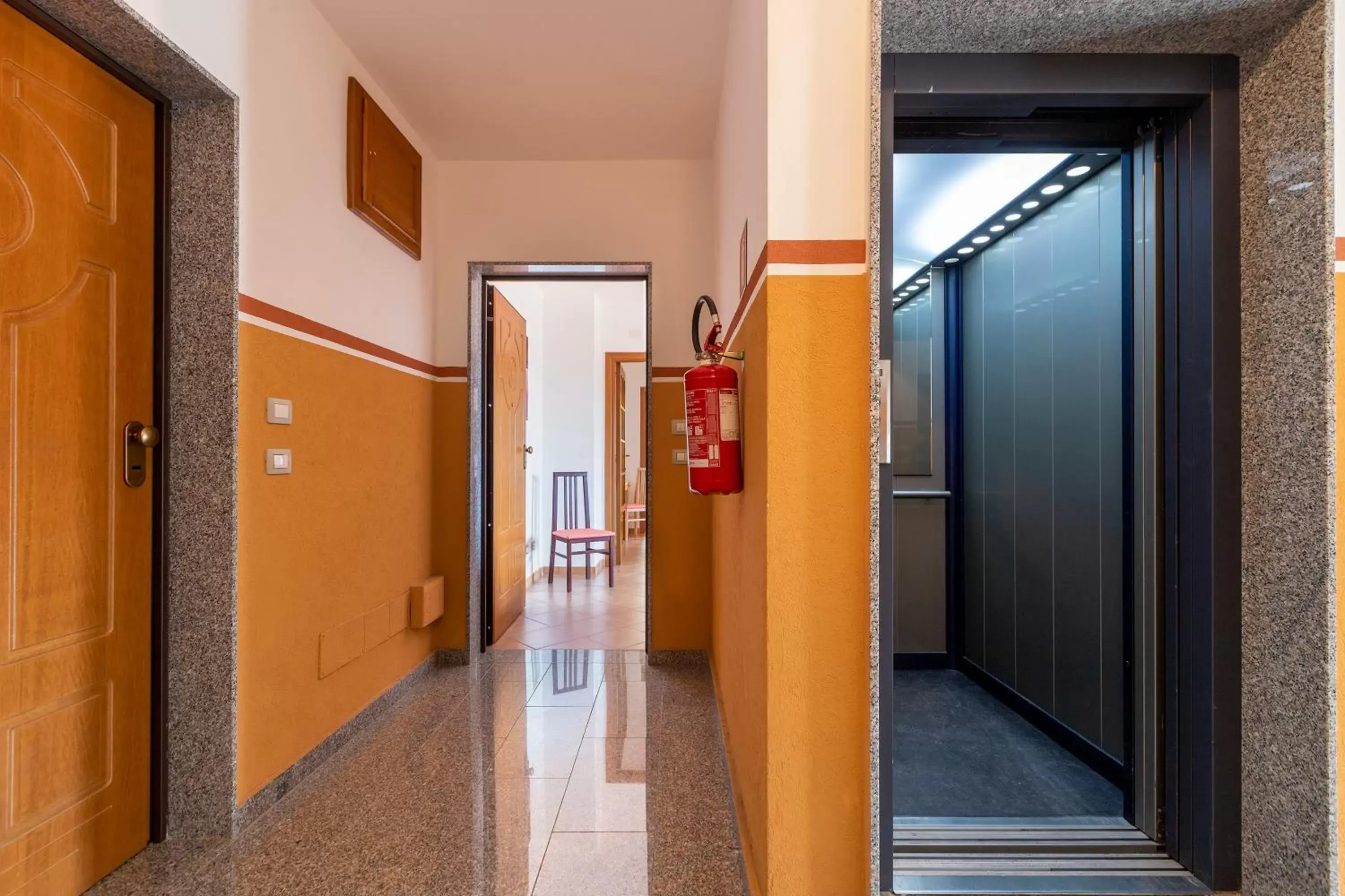 elevator, Bathroom in KaRol Casa Vacanze