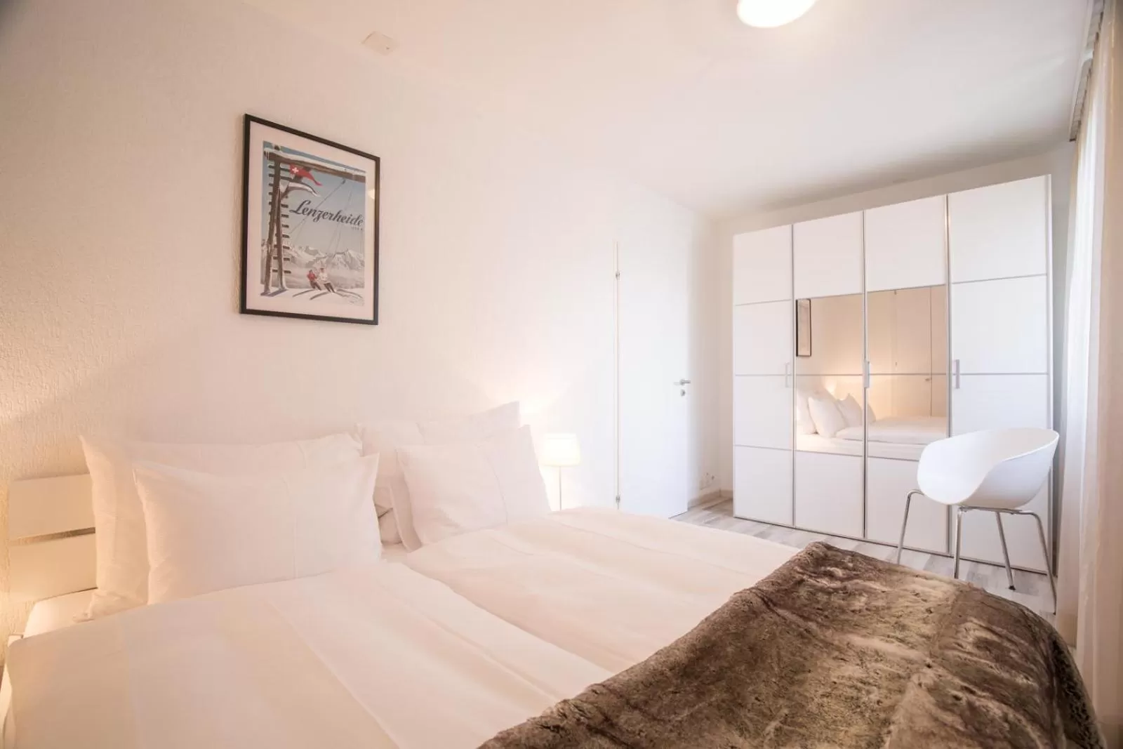 Bedroom, Bed in Kurhaus Lenzerheide