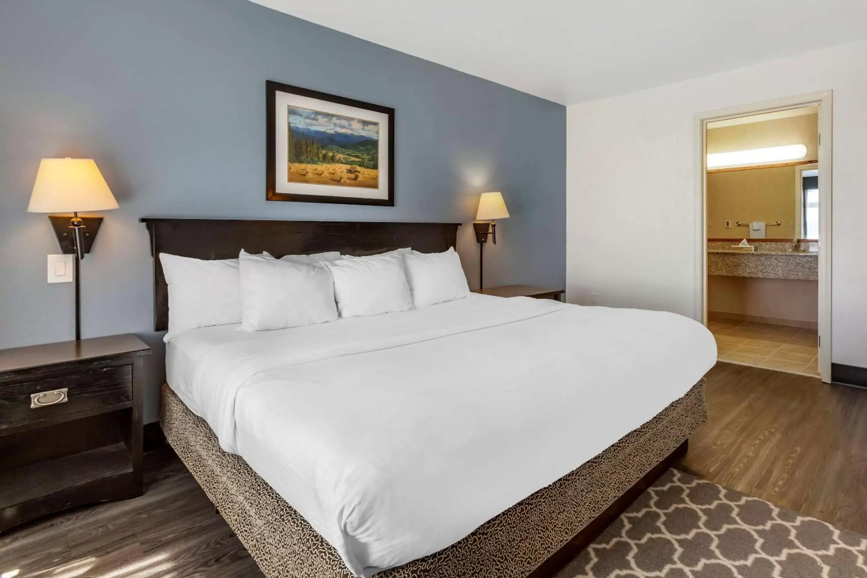 Bed in Big Horn Resort, an Ascend Collection Hotel Bed in Big Horn Resort, an Ascend Collection Hotel