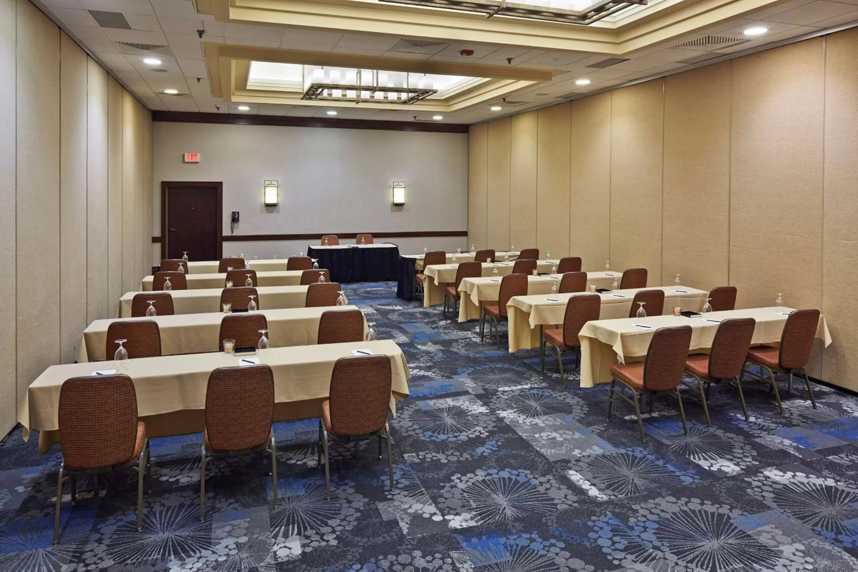 Meeting/conference room in Hilton Raleigh North Hills