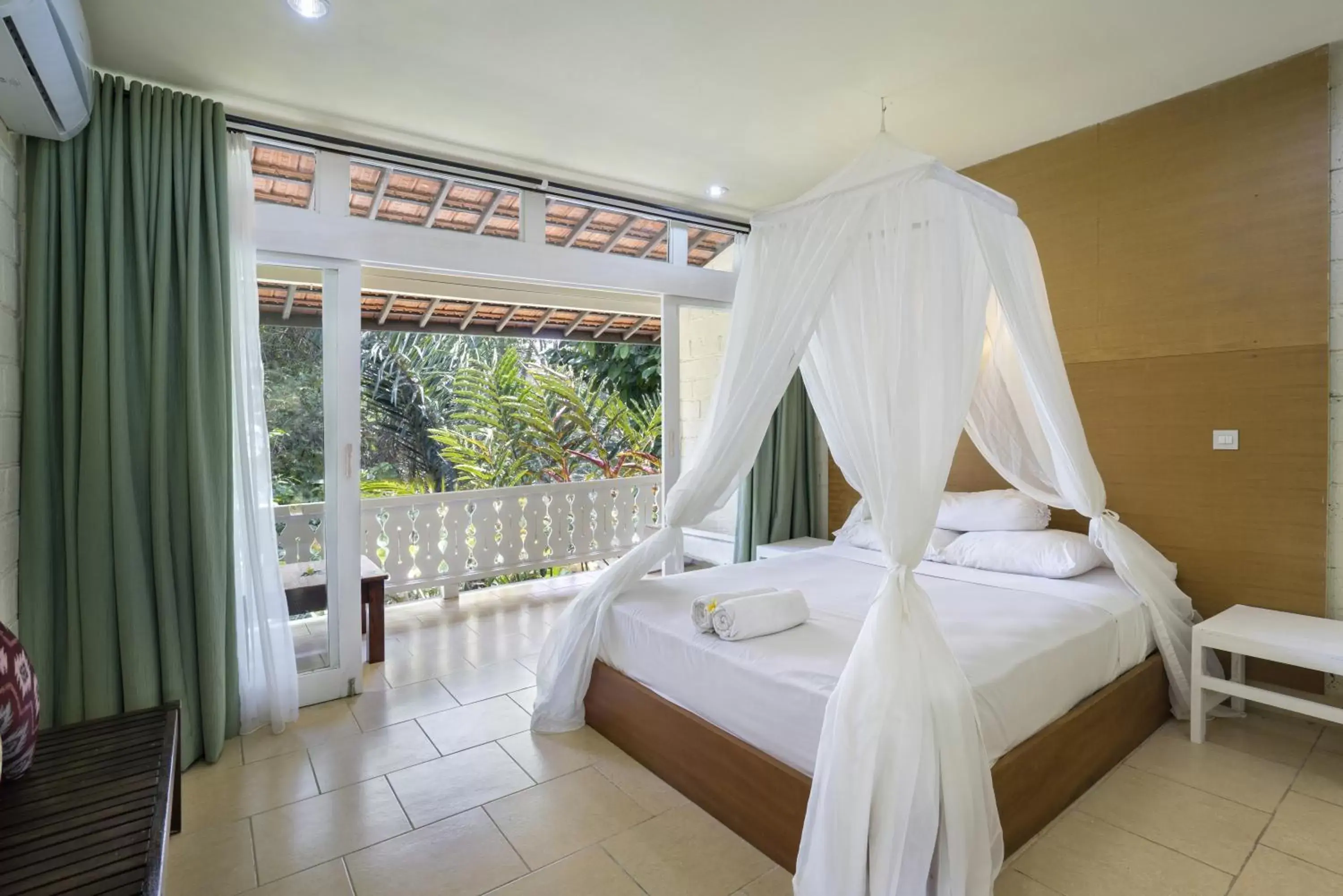Day, Bed in Ubud Sari Health Resort Day, Bed in Ubud Sari Health Resort