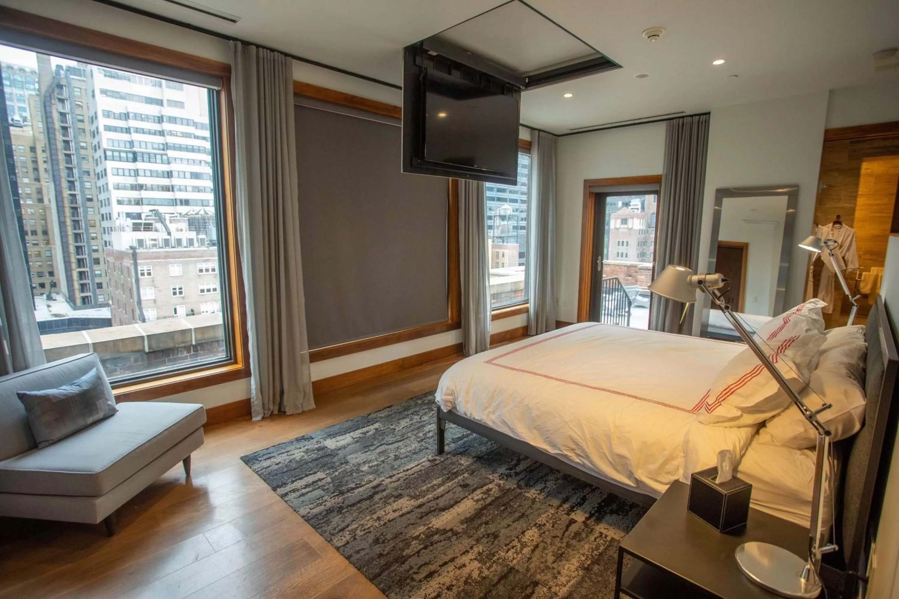 Photo of the whole room in Tuscany by LuxUrban