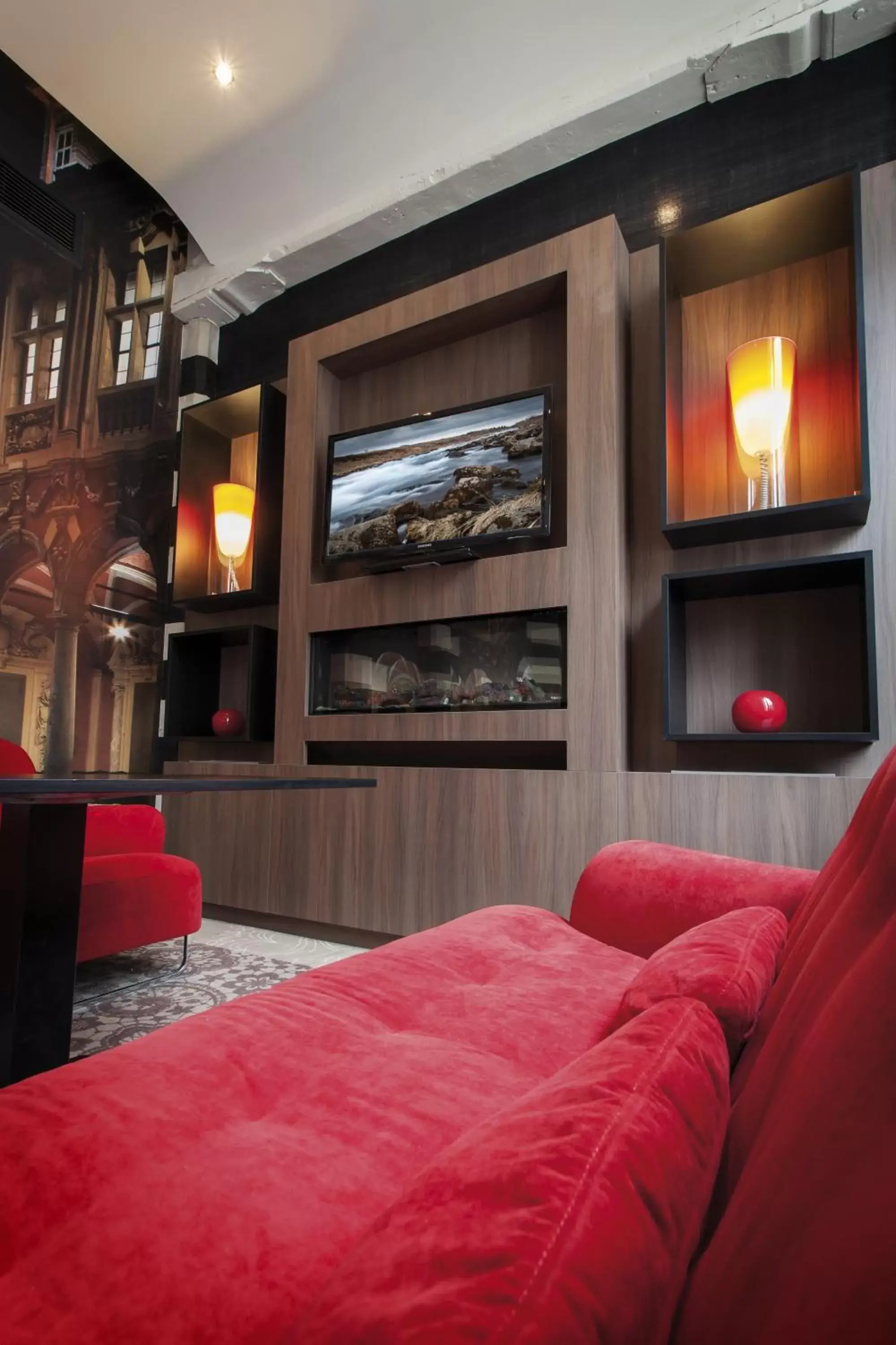 Lounge or bar, TV/Entertainment Center in Mercure Lille Centre Grand Place