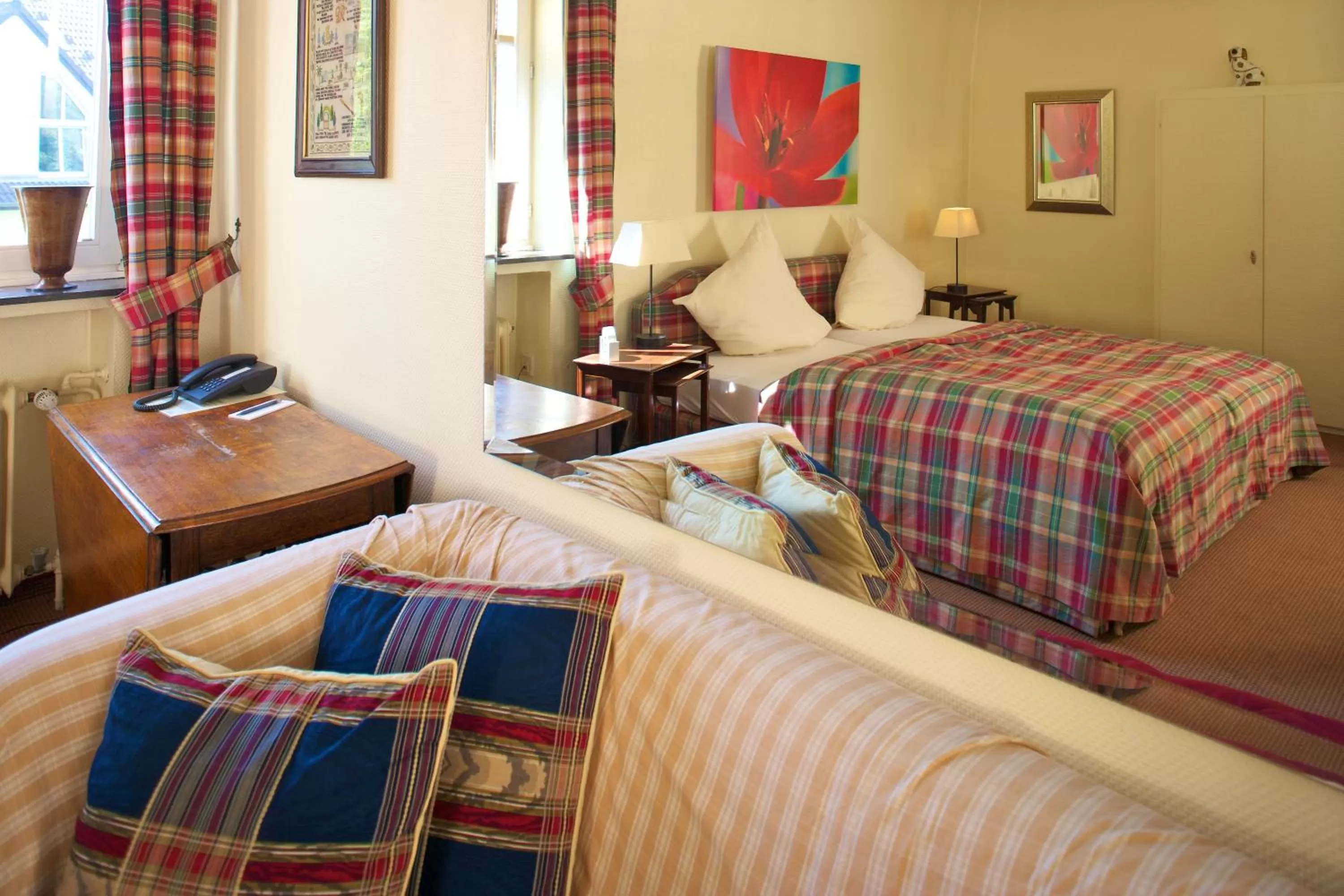 Photo of the whole room, Bed in Hotel Villa Meererbusch