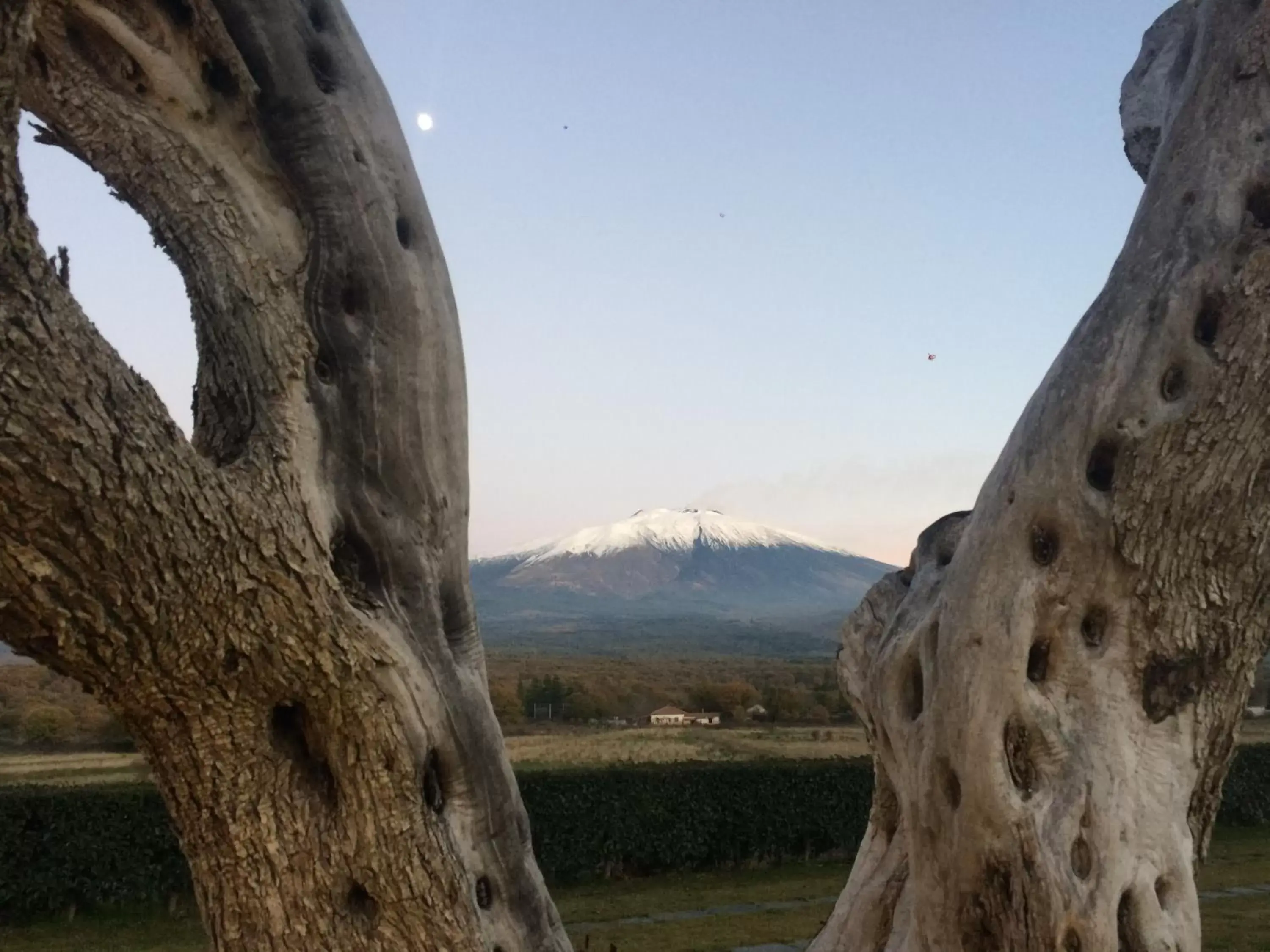 Nearby landmark, Mountain View in La Fucina di Vulcano