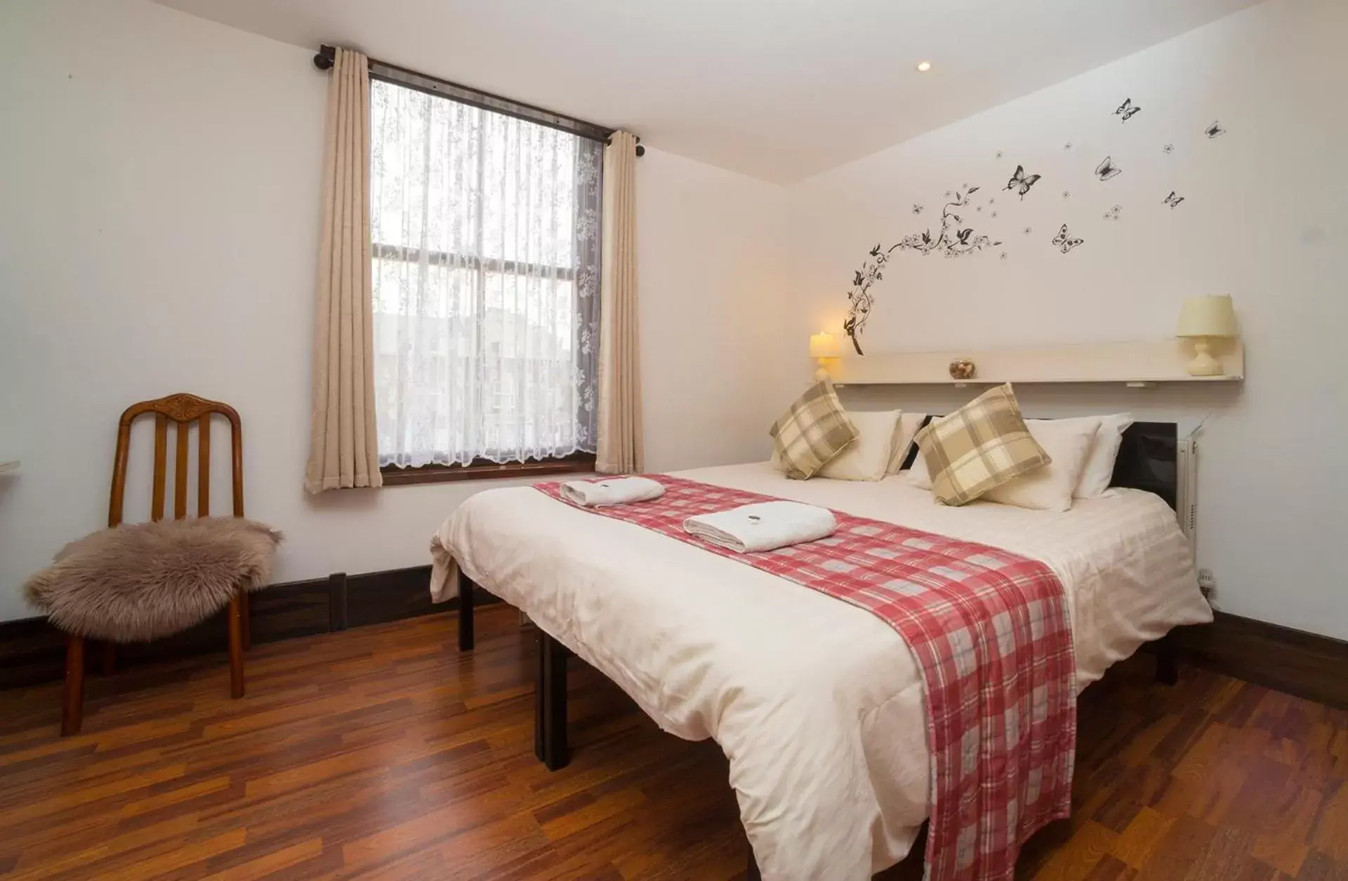 Small Double Room - single occupancy in Breeze Guest House Small Double Room - single occupancy in Breeze Guest House