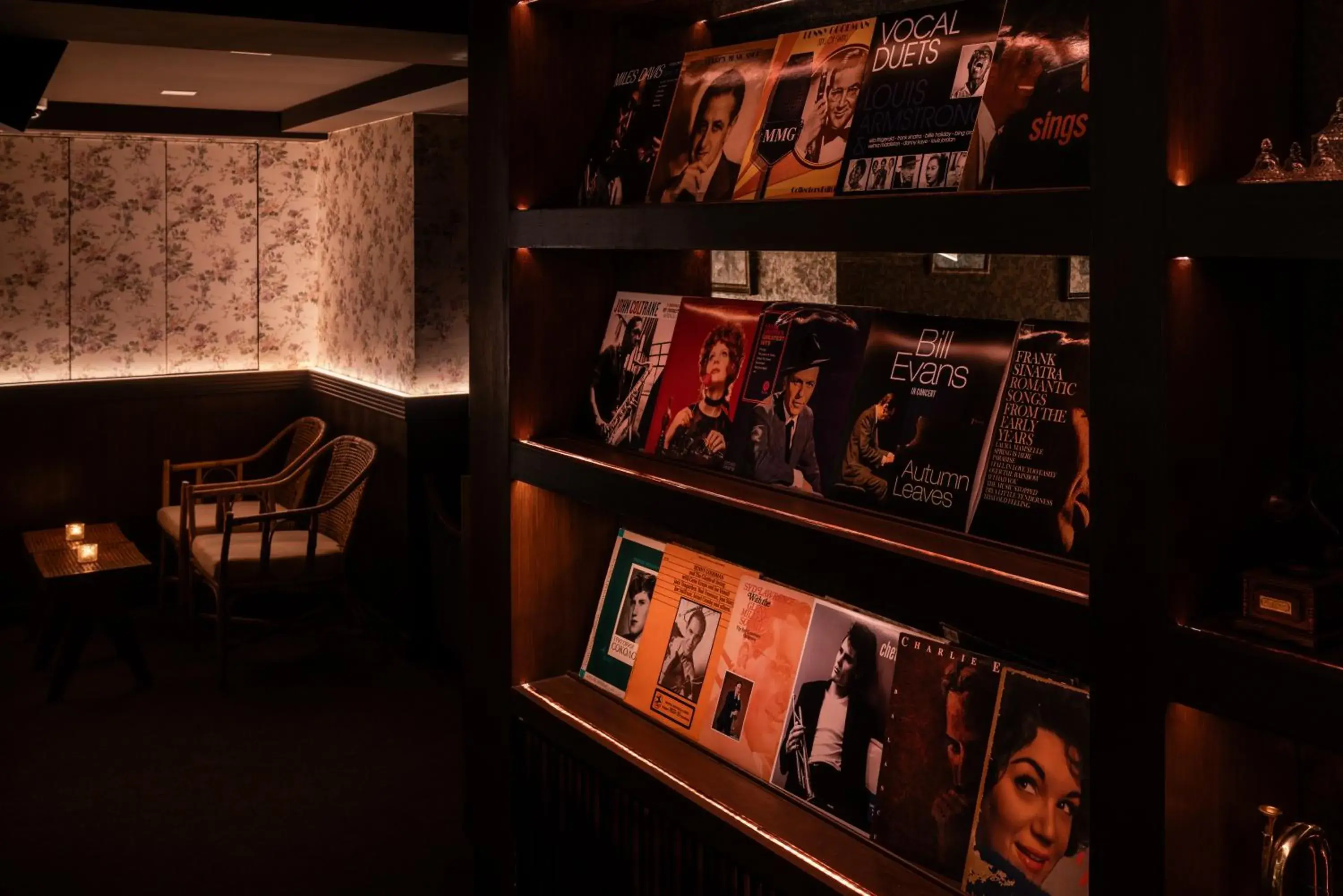Library in G Boutique Hotel