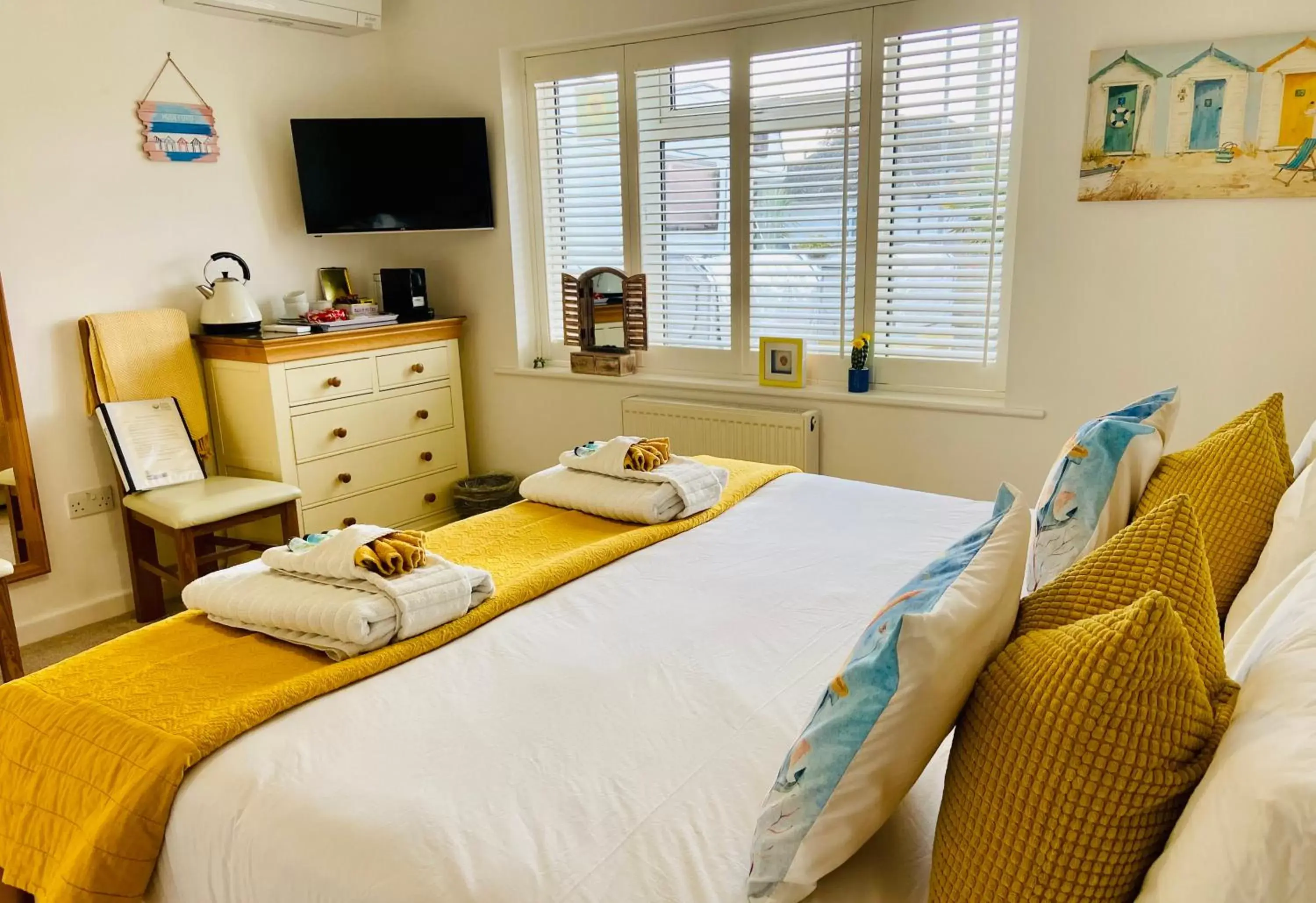 Bedroom in Avon Beach Bed & Breakfast