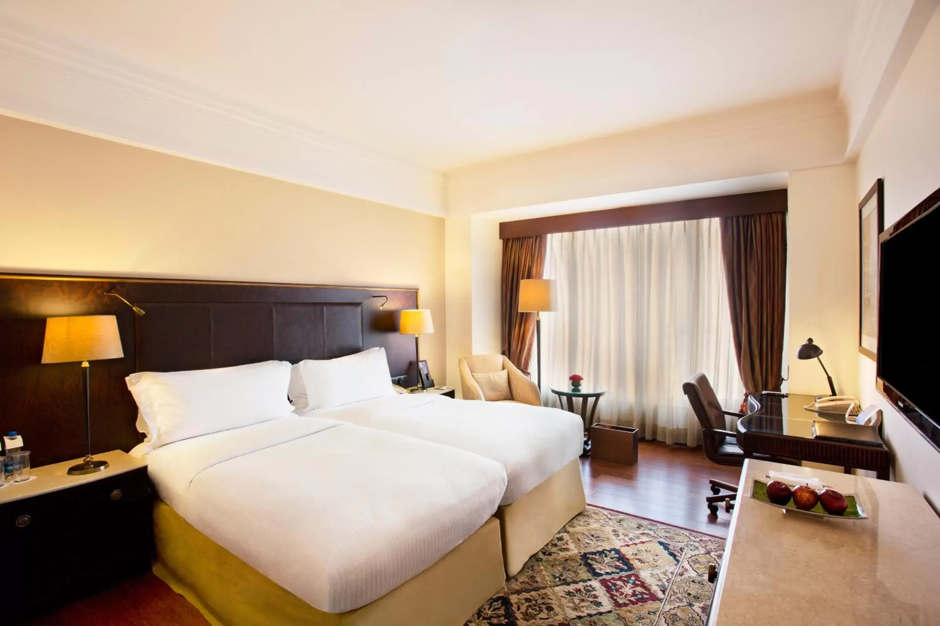 Bed in Eros Hotel New Delhi, Nehru Place