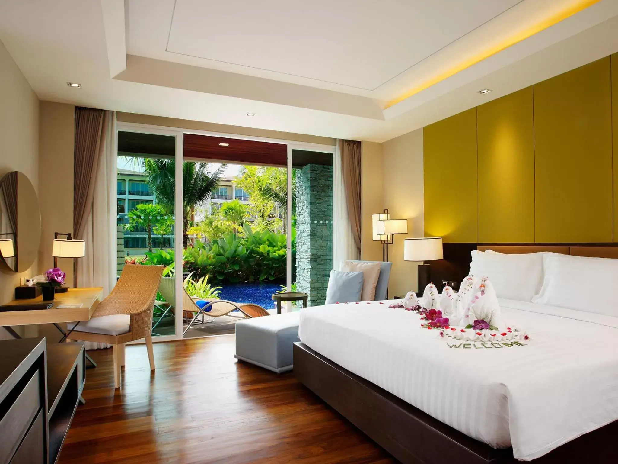 Bed in Graceland Khaolak Beach Resort- SHA Extra Plus