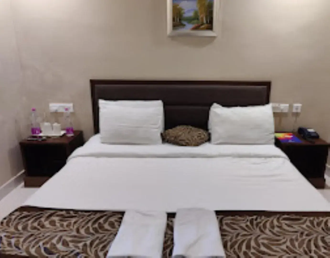 Property building, Bed in Hotel Shreehari Grand