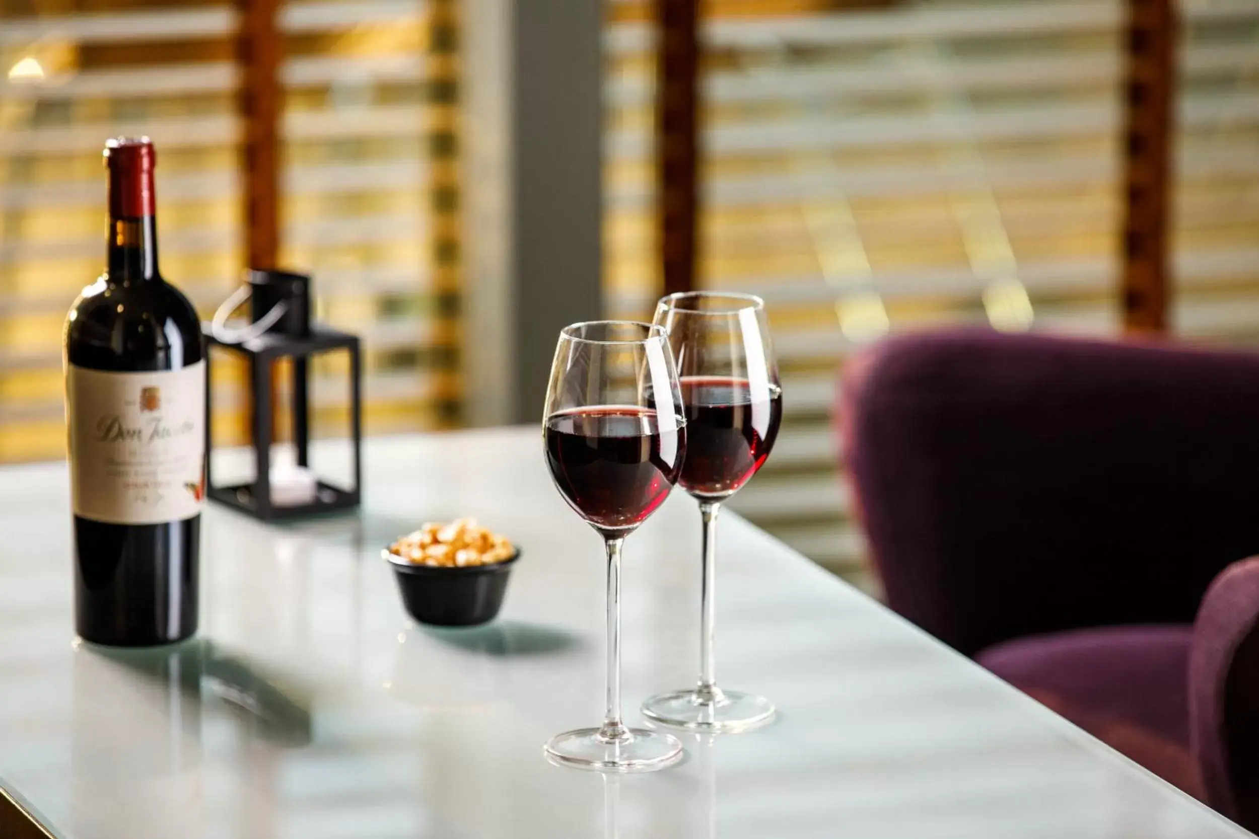 Lounge or bar, Drinks in Mercure Sheffield Parkway