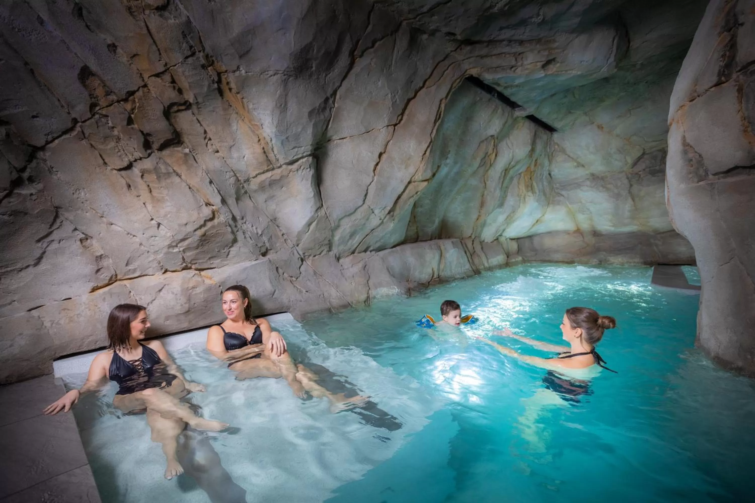 Massage in Golden Tulip Aix les Bains - Hotel & Spa