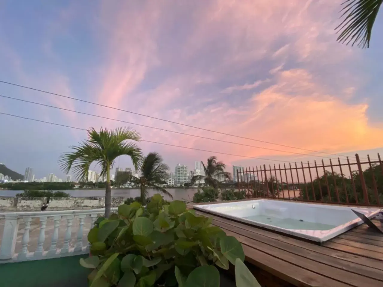 Balcony/Terrace, Swimming Pool in Patio de Getsemani