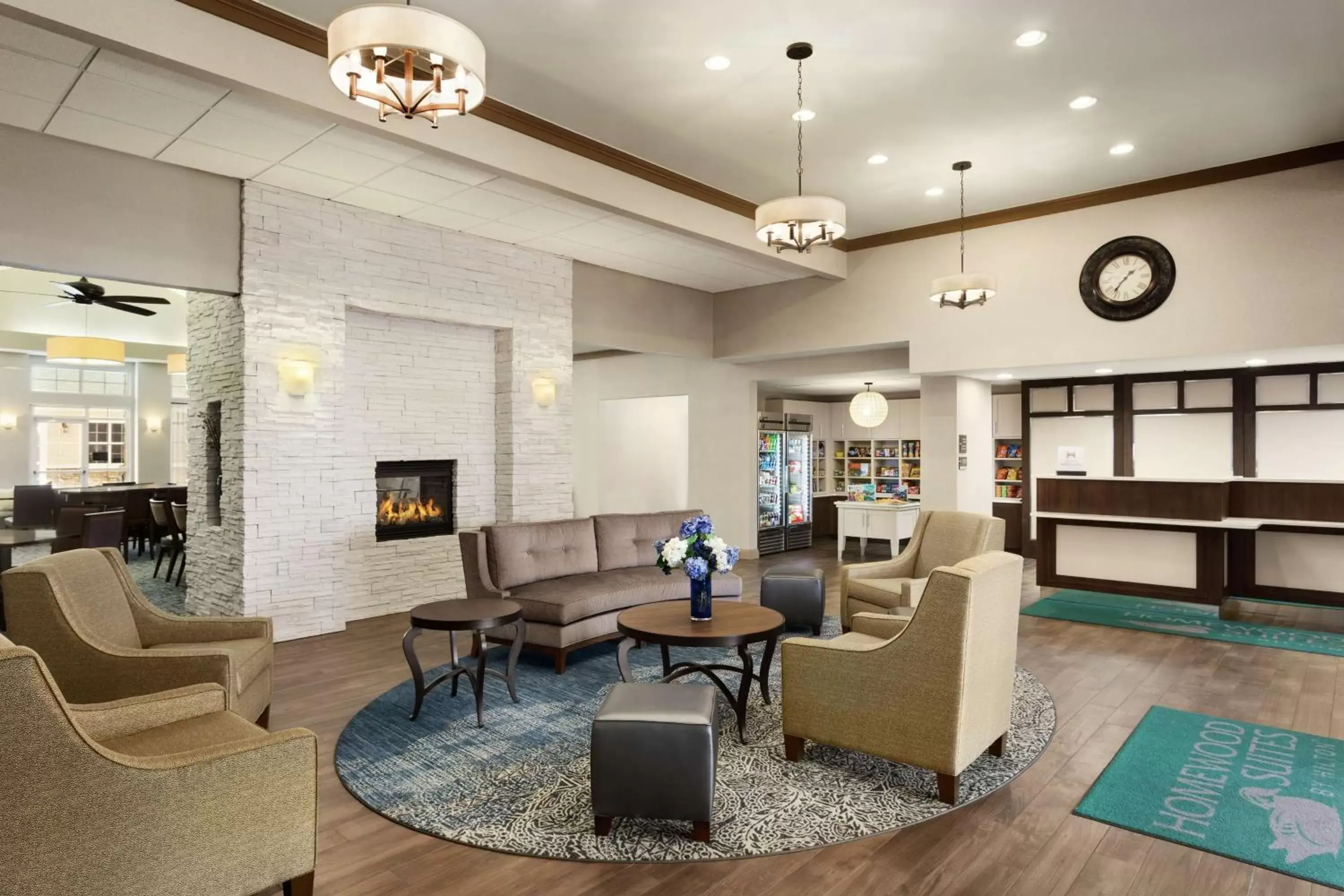 Living room, Lobby/Reception in Homewood Suites by Hilton Fargo