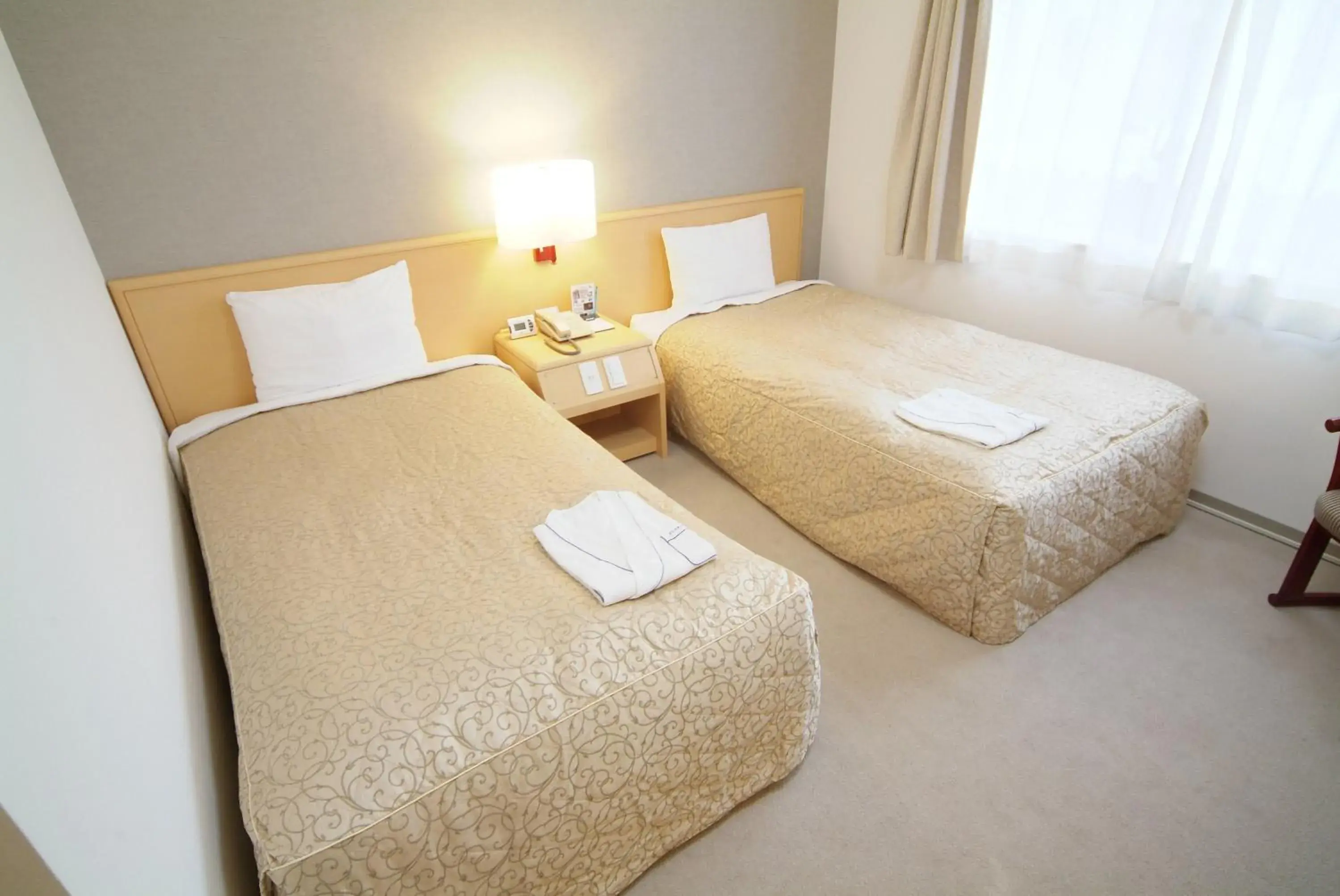Day, Bed in Hotel Crown Hills Himeji Day, Bed in Hotel Crown Hills Himeji